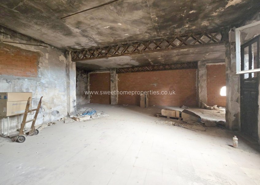 Resale - Commercial - Aspe