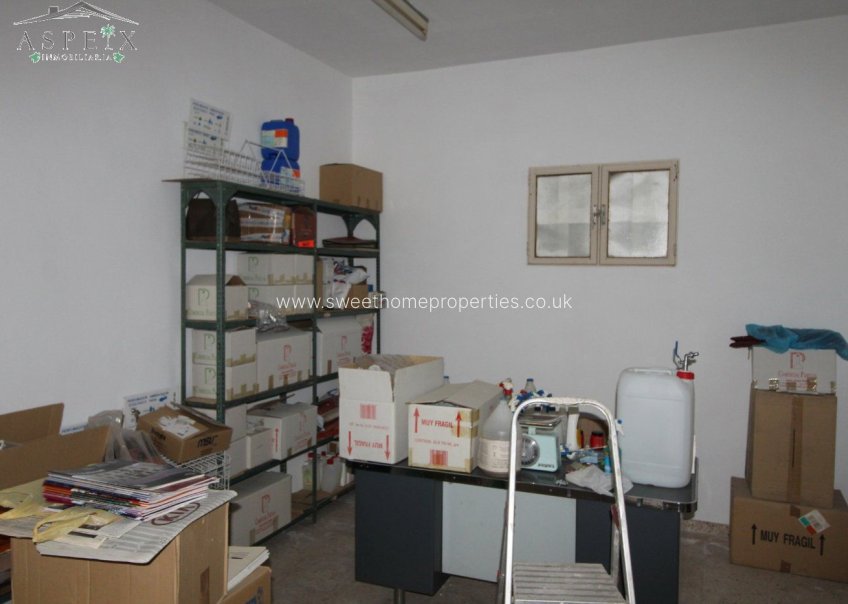 Resale - Commercial - Monovar - OTRAS