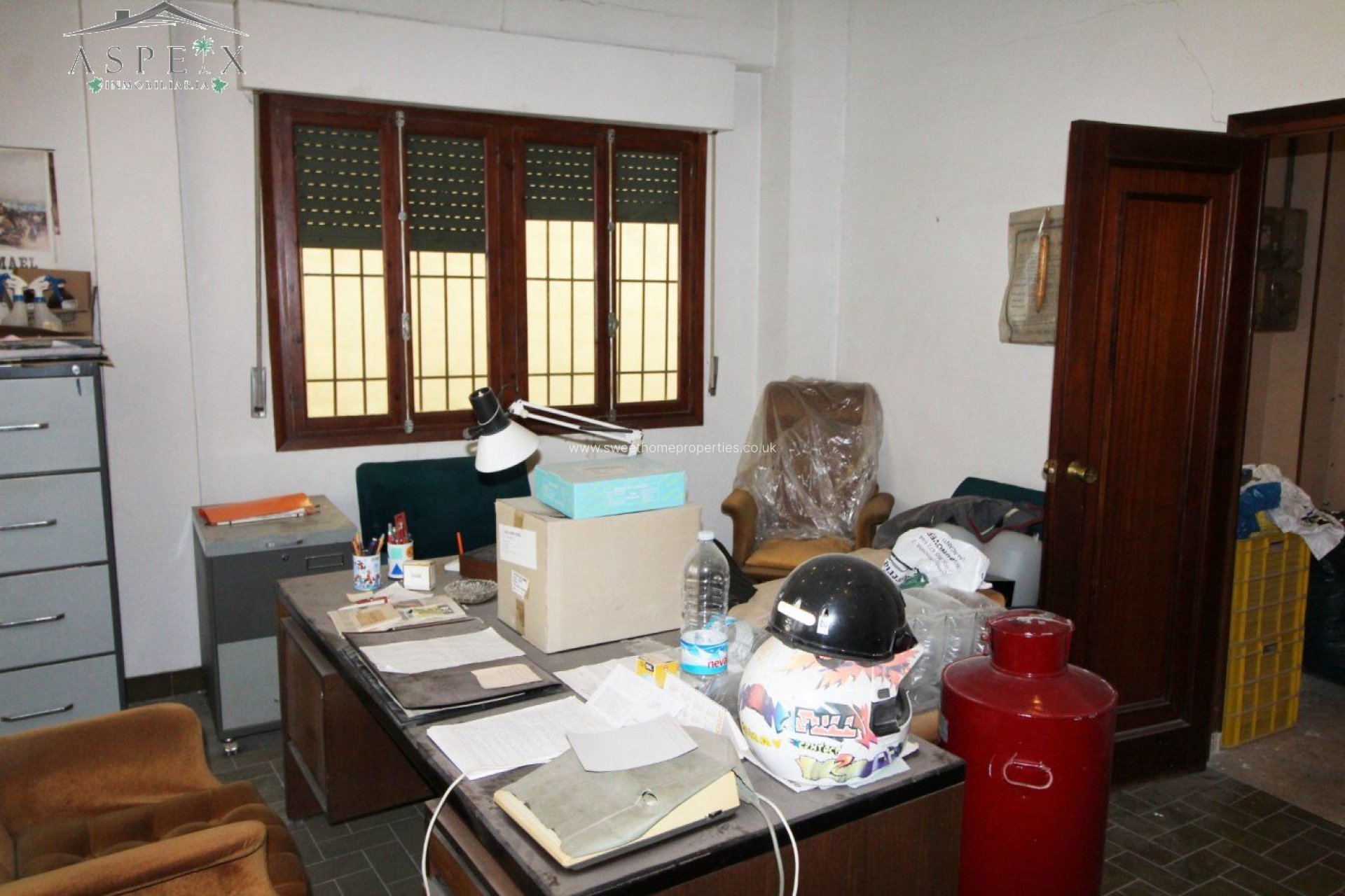 Resale - Commercial - Monovar - OTRAS