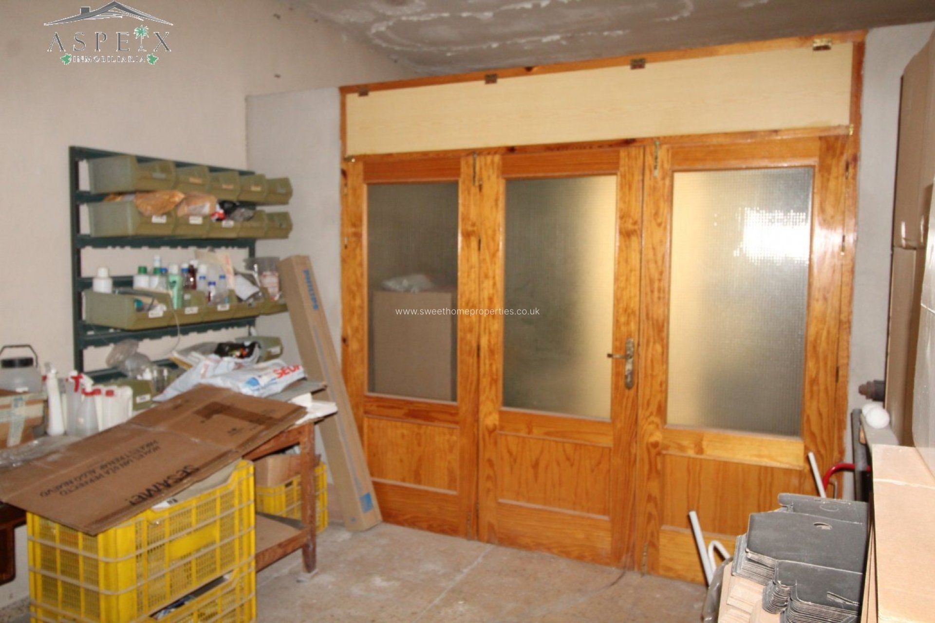 Resale - Commercial - Monovar - OTRAS