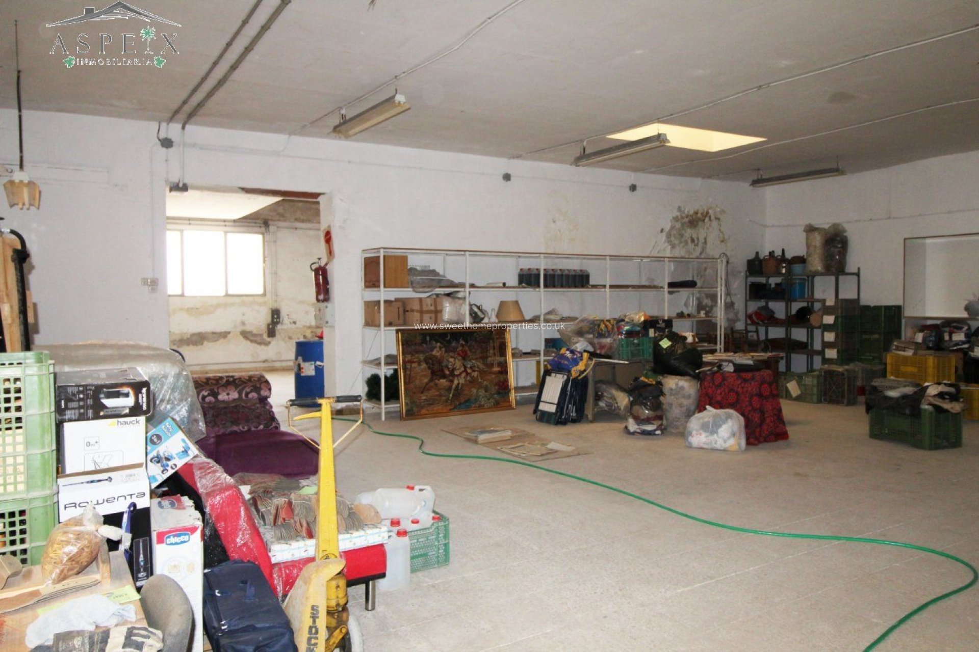 Resale - Commercial - Monovar - OTRAS