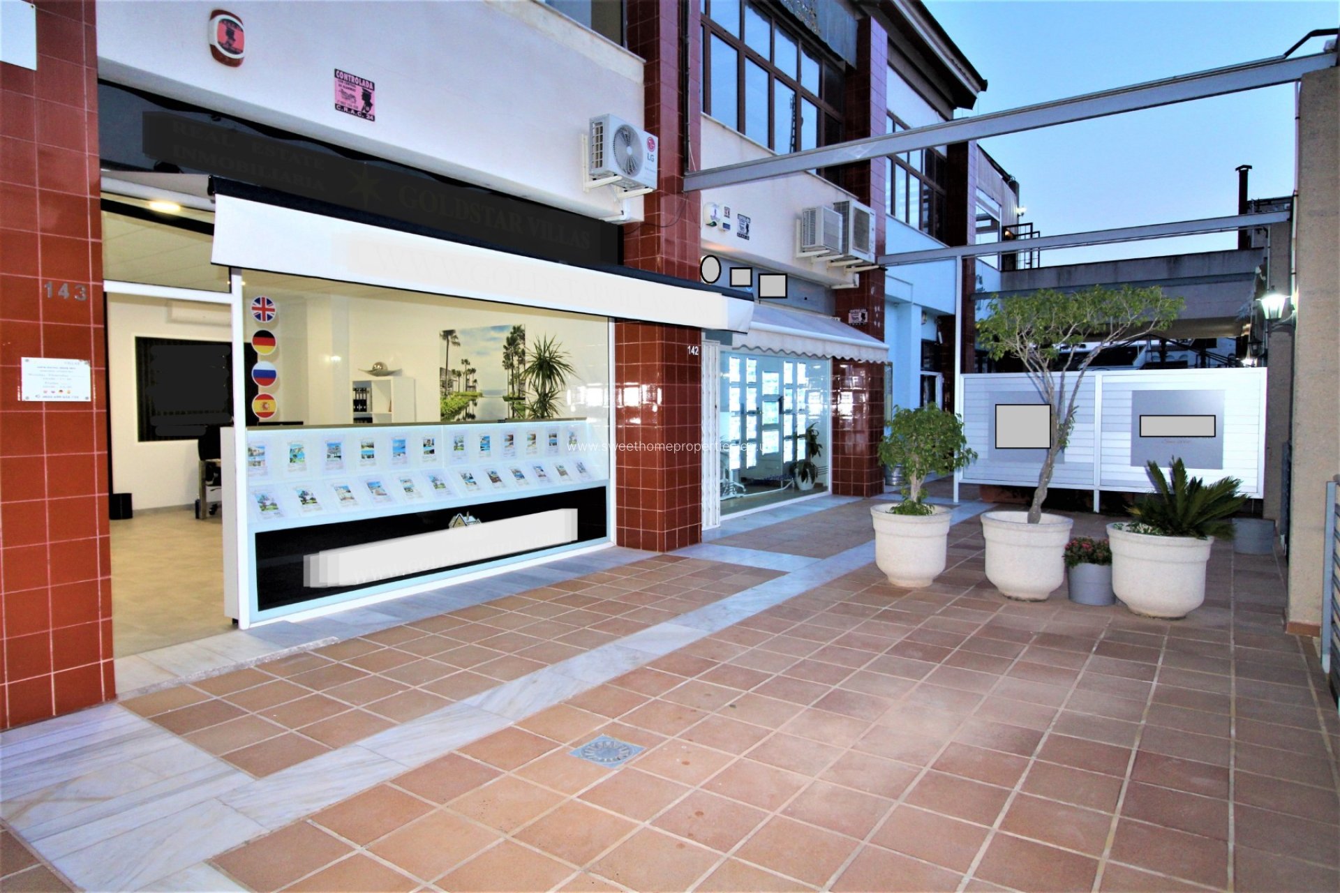 Resale - Commercial - Villamartin
