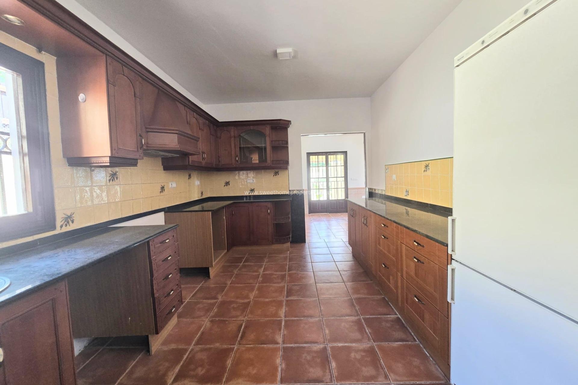 Resale - Country house - Abanilla
