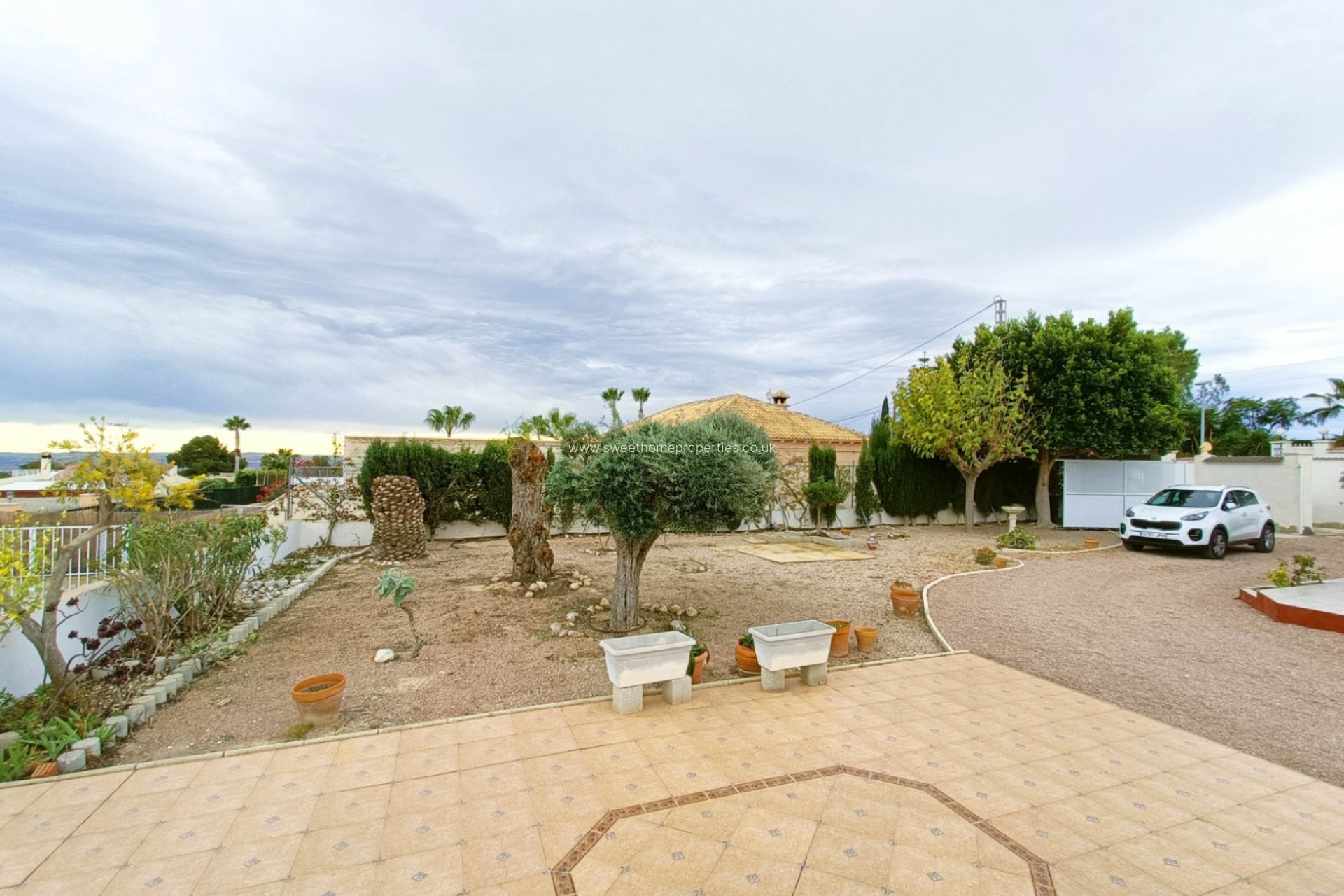 Resale - Country house - Albatera