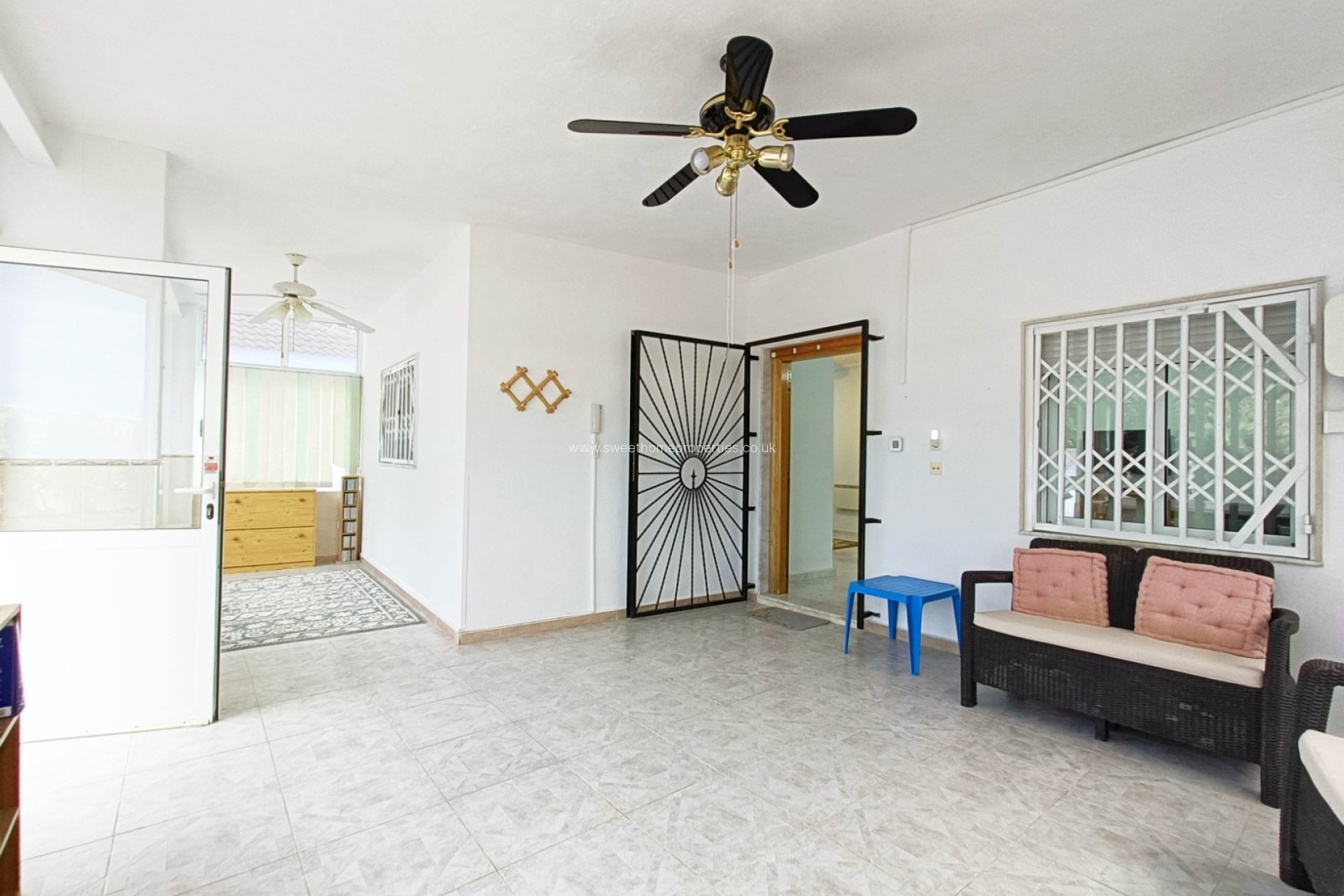 Resale - Country house - Albatera