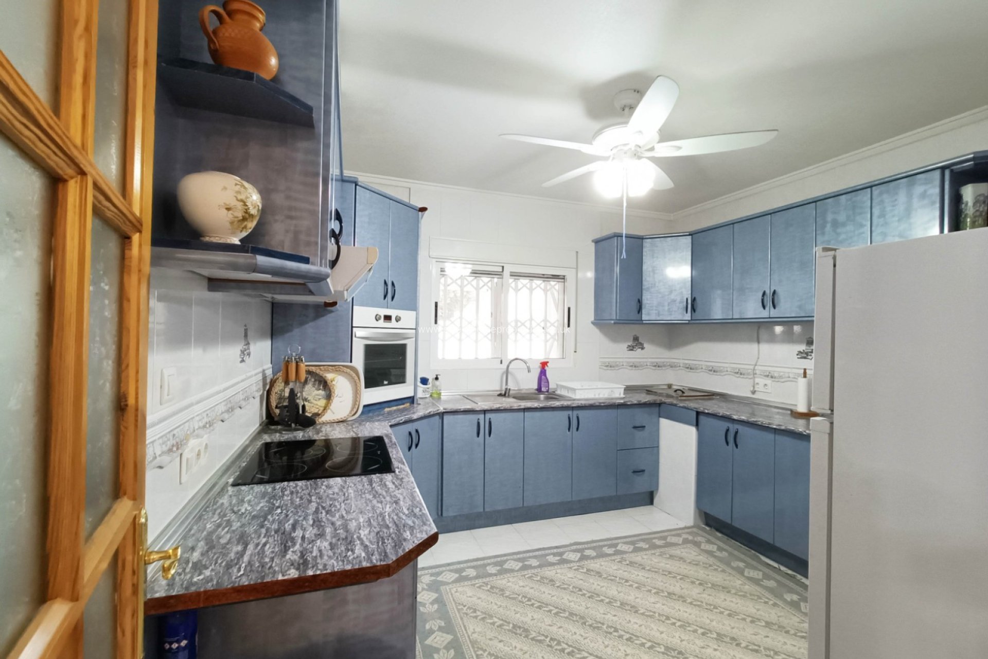 Resale - Country house - Albatera