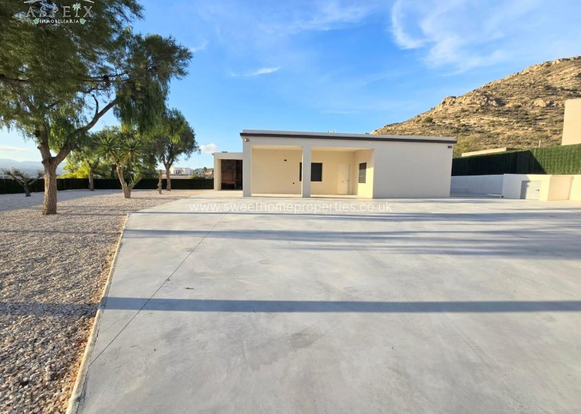 Resale - Country house - Aspe - Pedanías Oeste