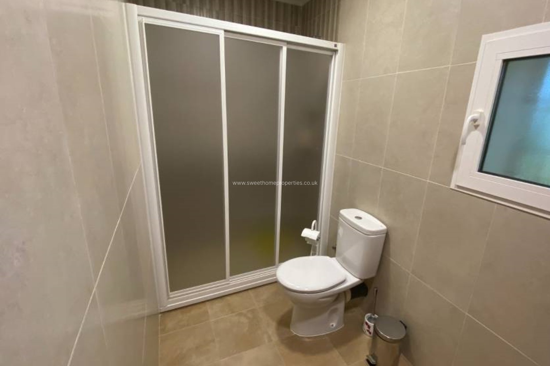 Resale - Country house - Chinorlet