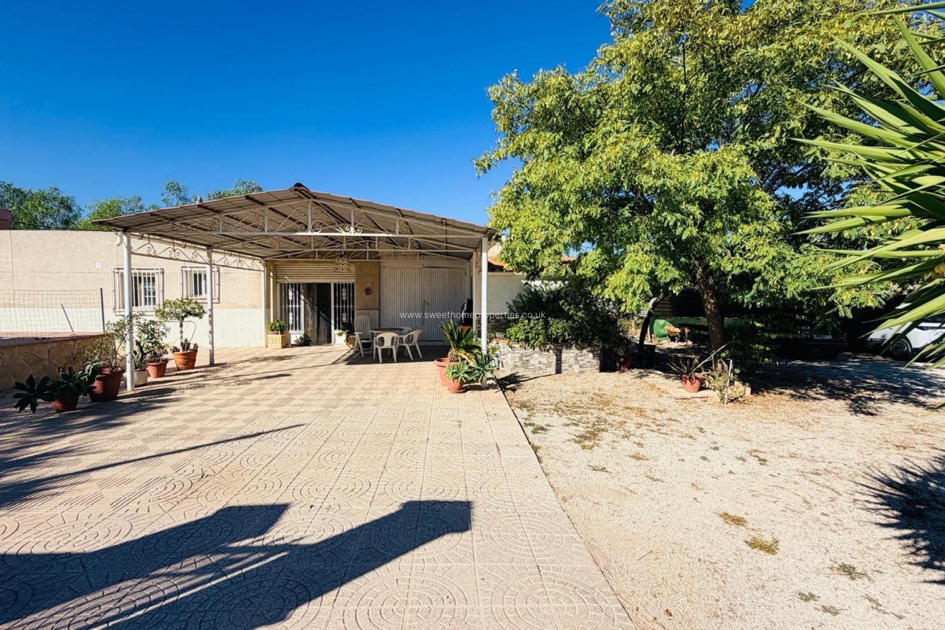 Resale - Country house - Crevillente