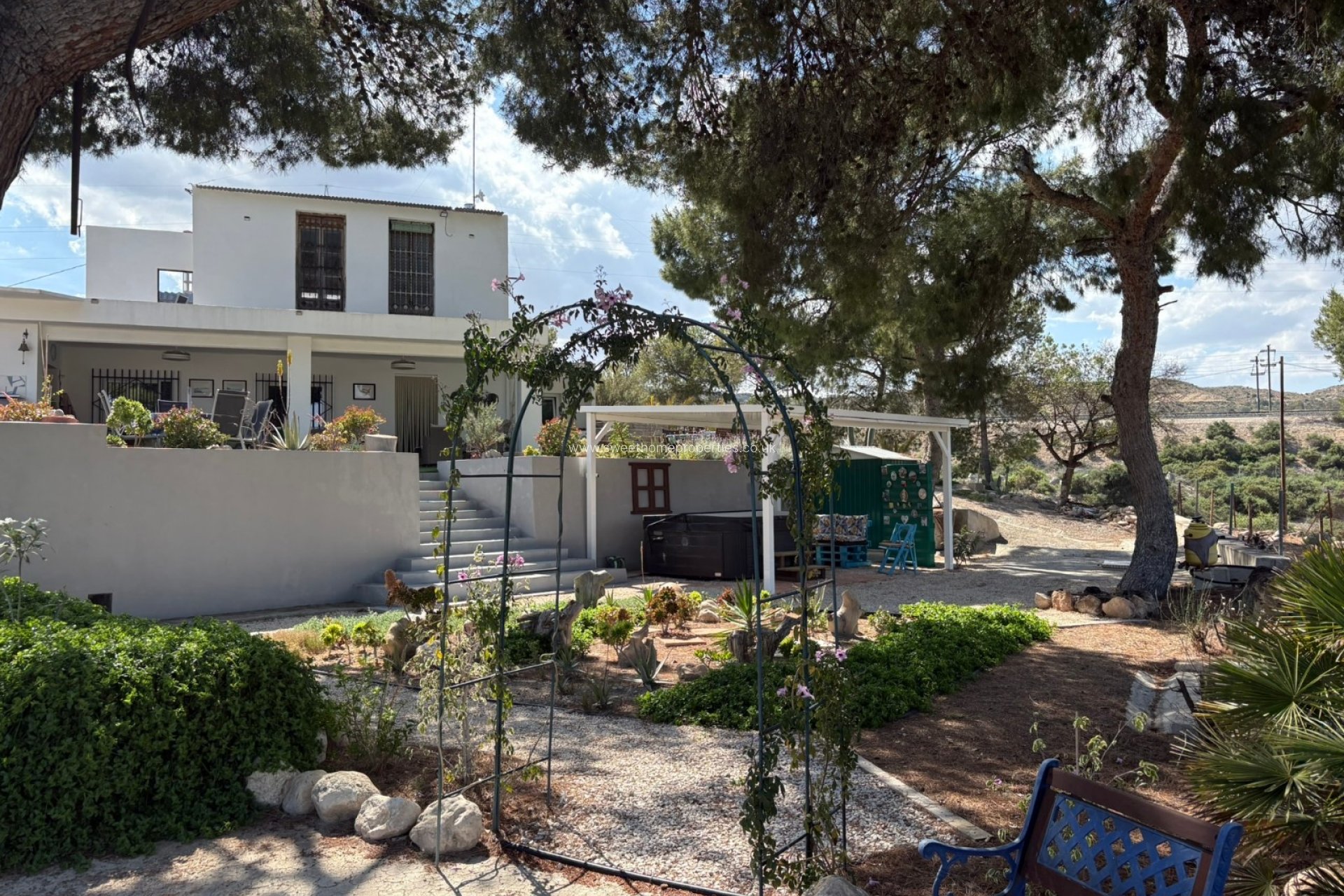 Resale - Country house - Elche