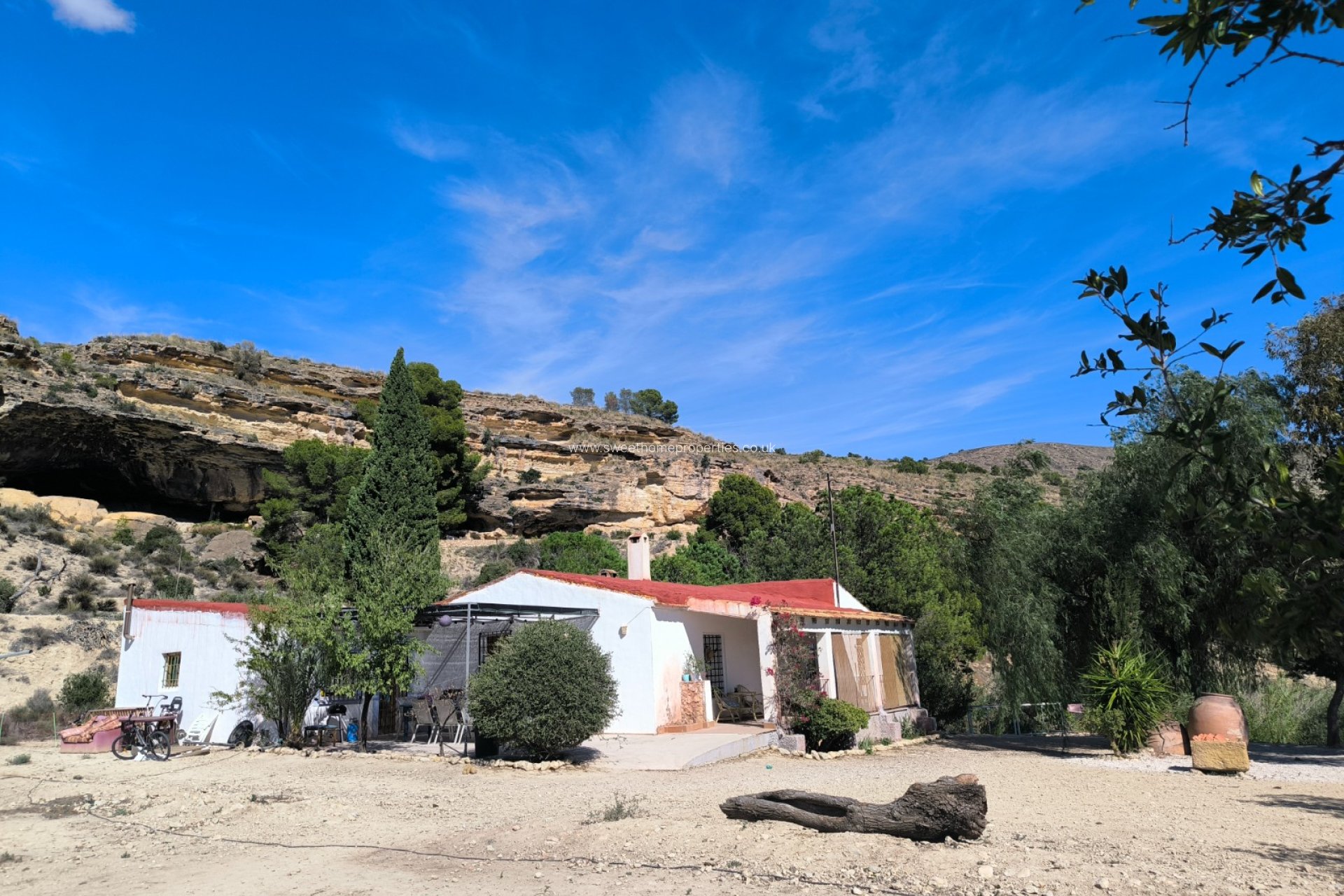 Resale - Country house - Fortuna