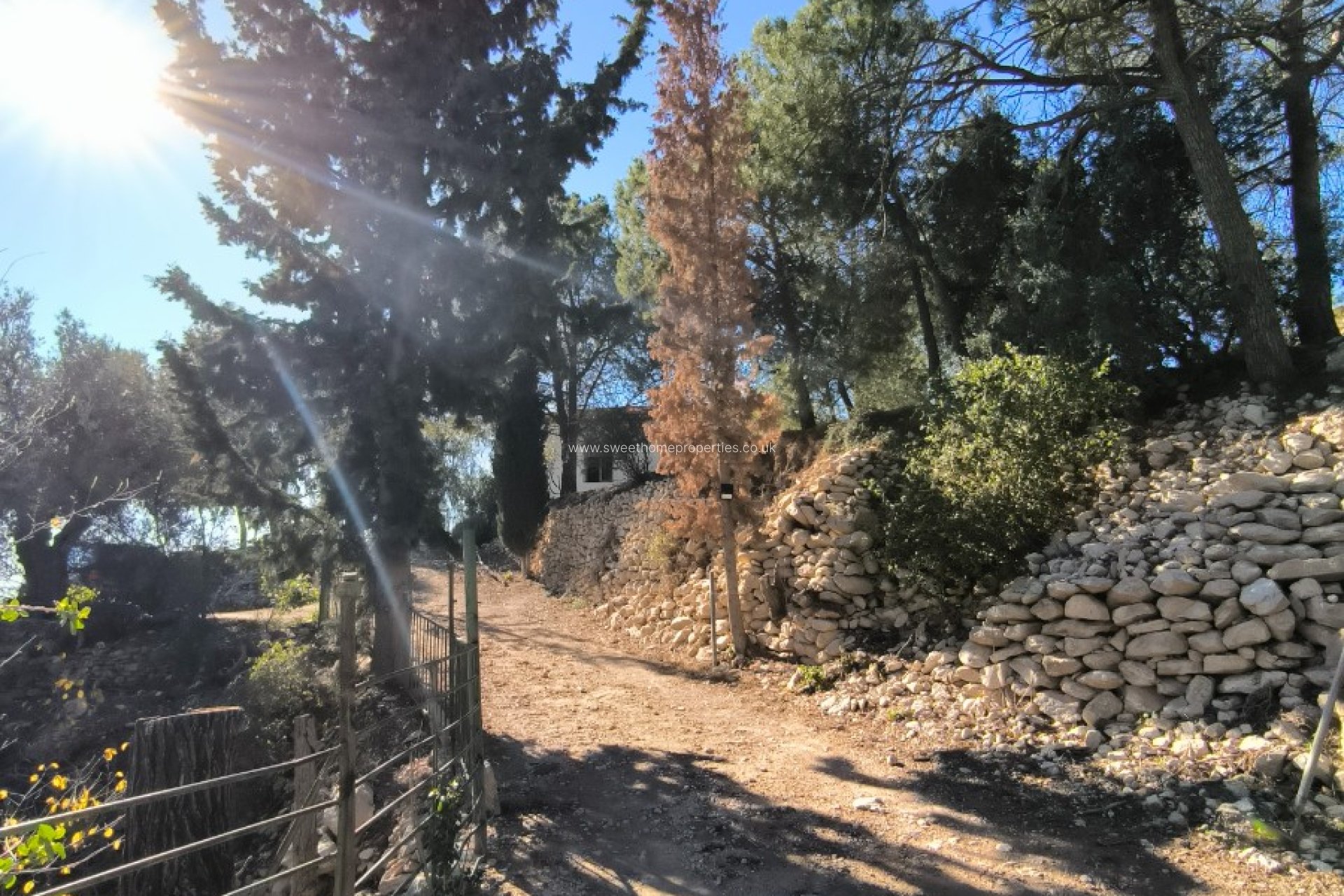 Resale - Country house - Fortuna