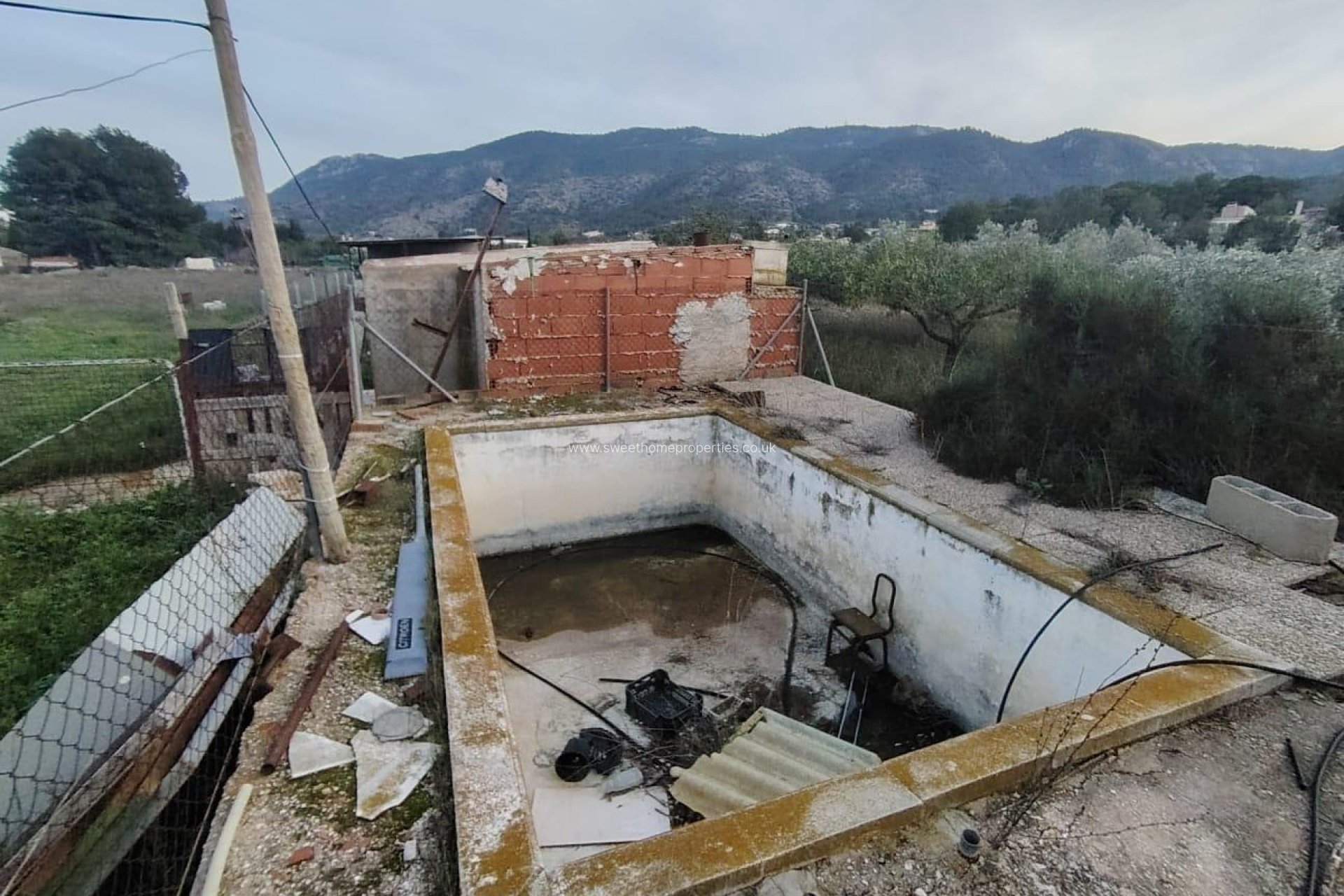 Resale - Country house - Hondon De Las Nieves - BAYON