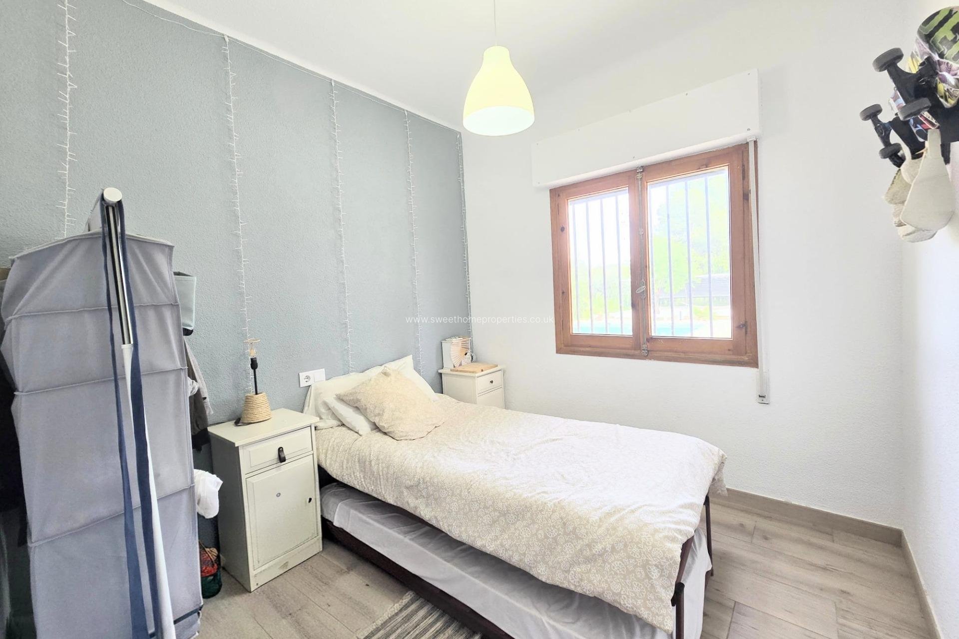 Resale - Country house - Hondon De Las Nieves - campo