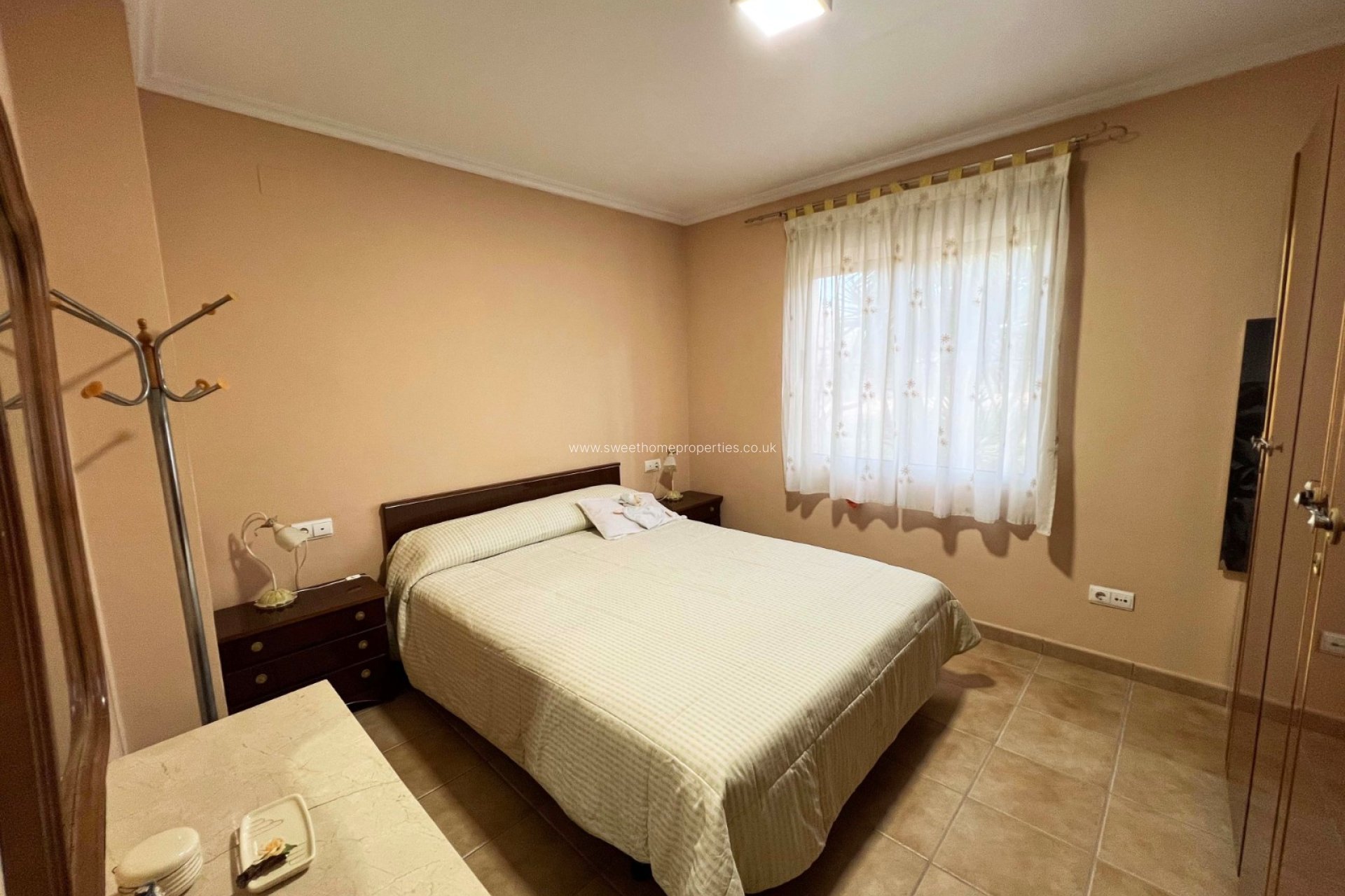 Resale - Country house - Hondon De Los Frailes