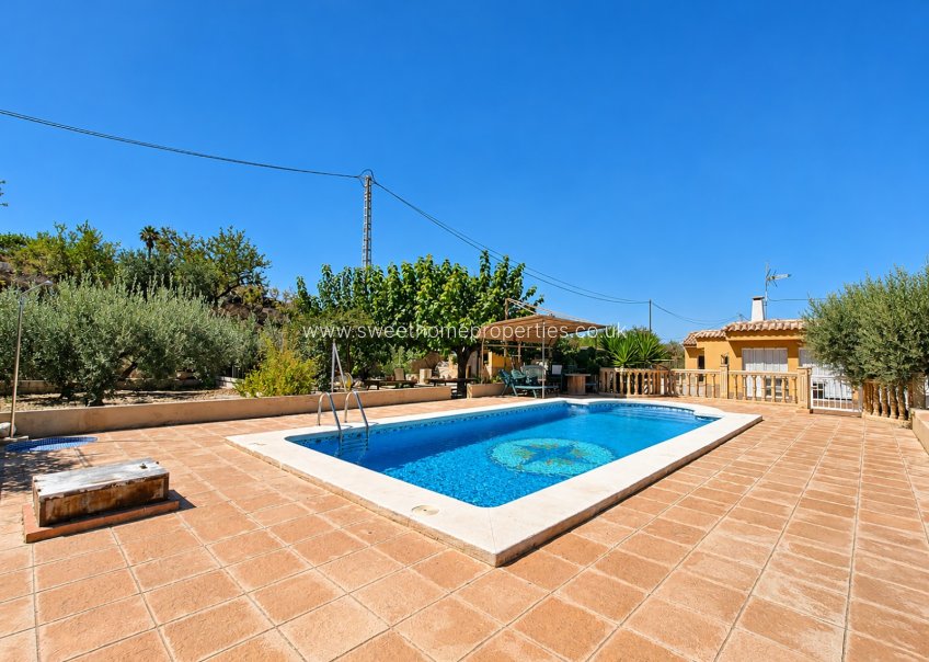 Resale - Country house - Hondon De Los Frailes
