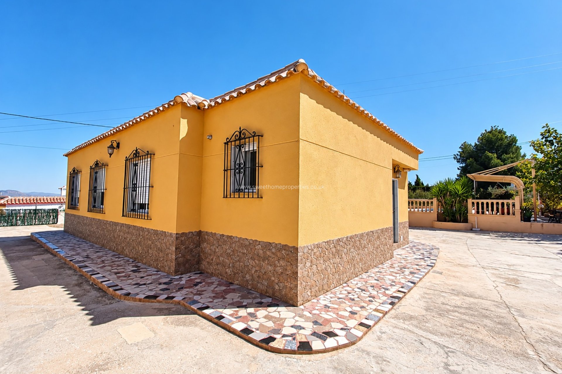 Resale - Country house - Hondon De Los Frailes