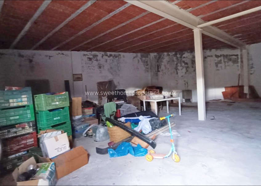 Resale - Country house - La Romana - Comunidad valenciana