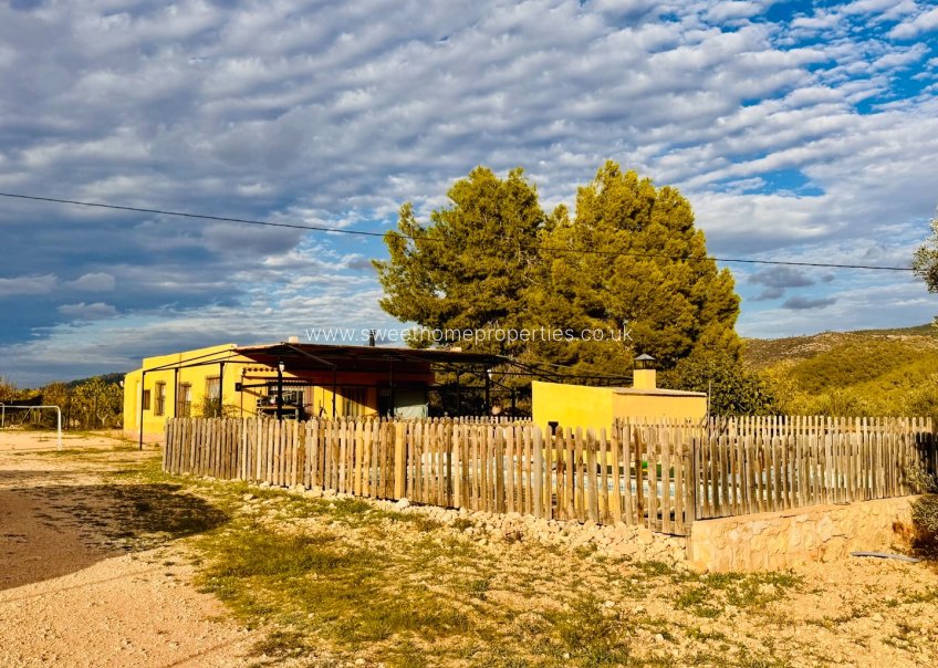 Resale - Country house - La Romana - LA ROMANA