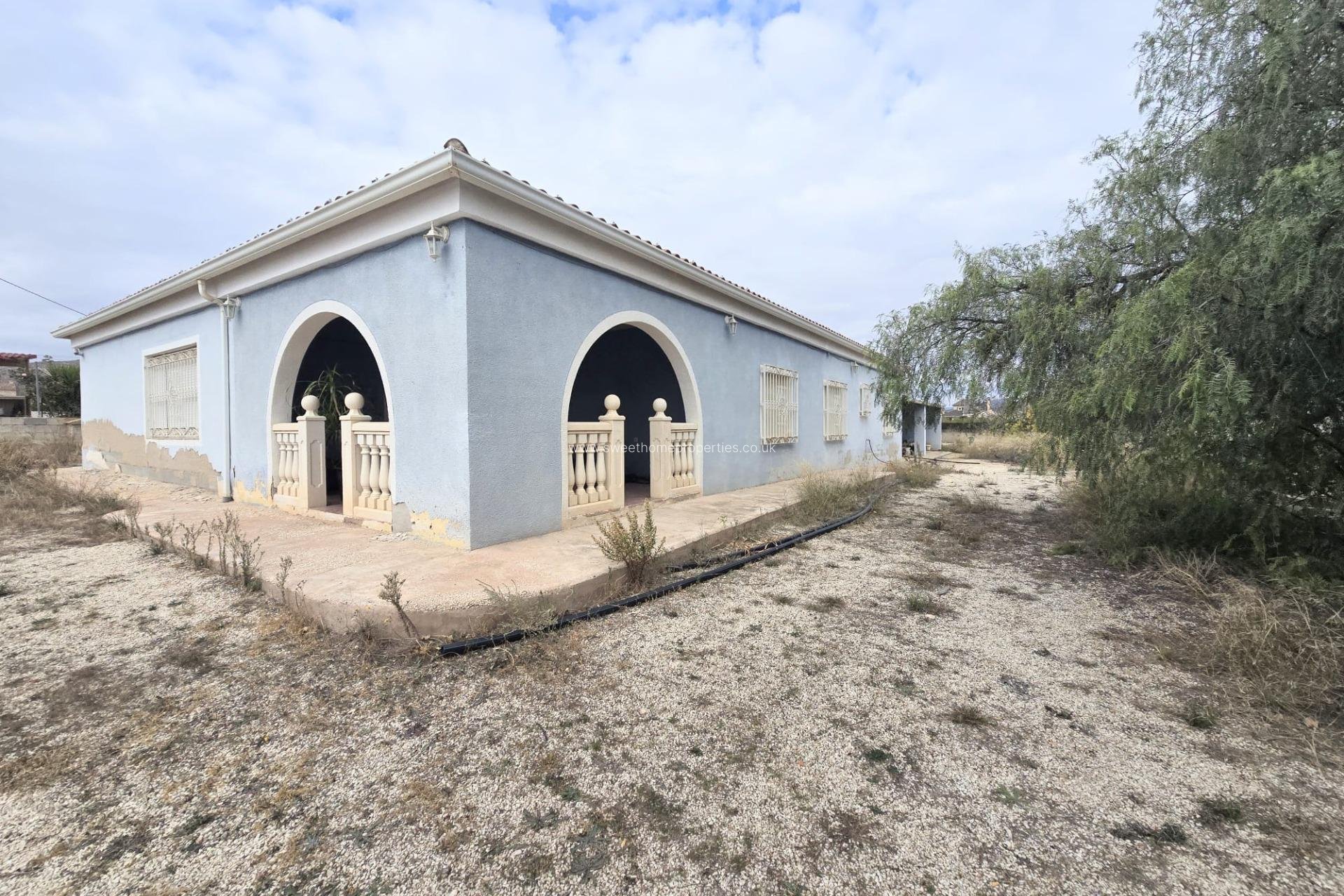 Resale - Country house - La Romana