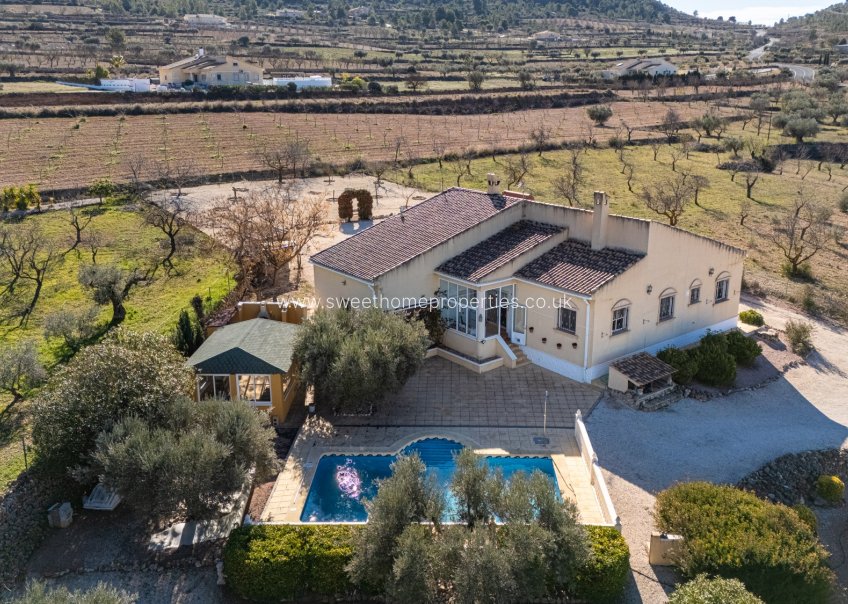 Resale - Country house - La Zarza