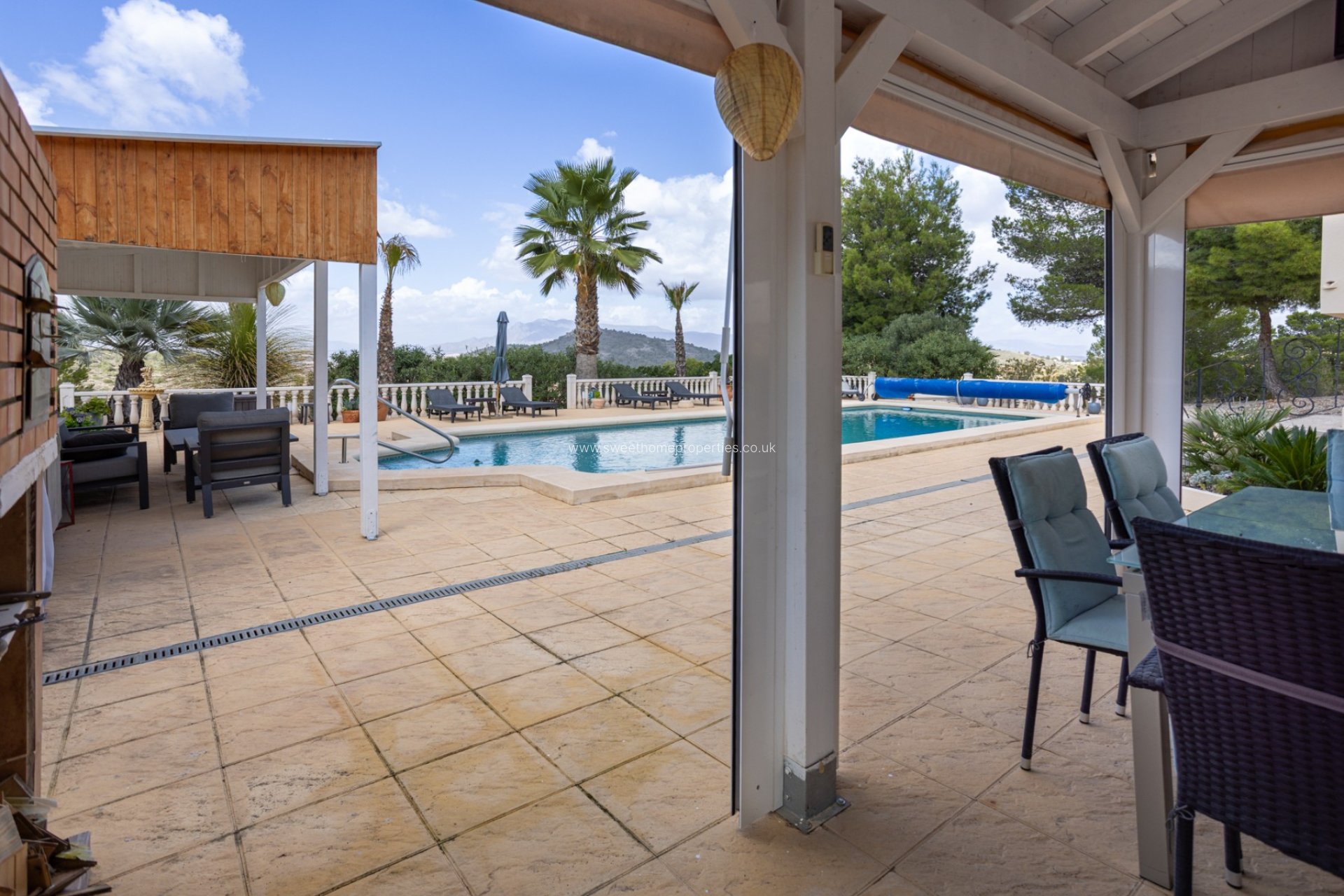 Resale - Country house - La Zarza
