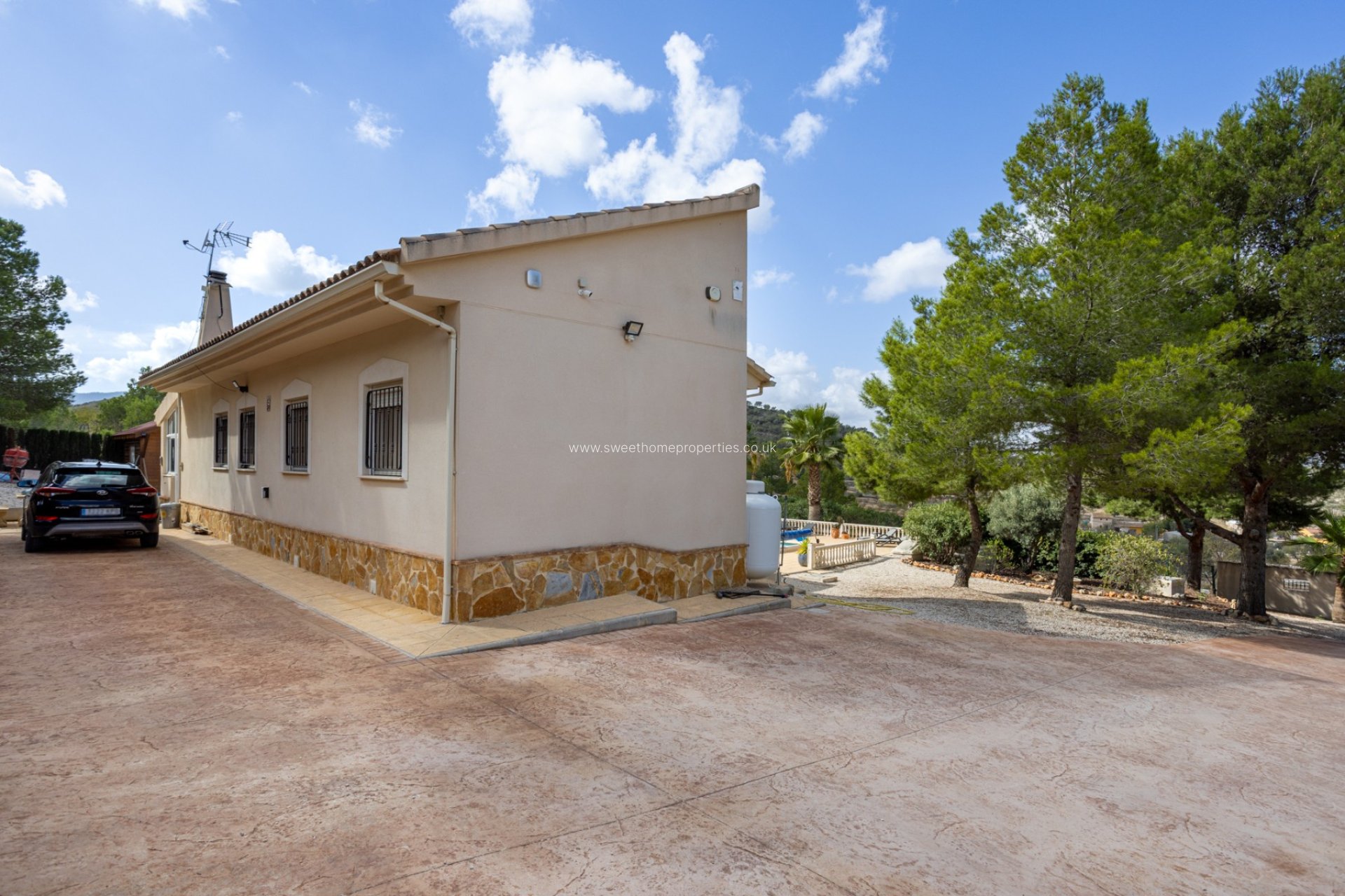 Resale - Country house - La Zarza