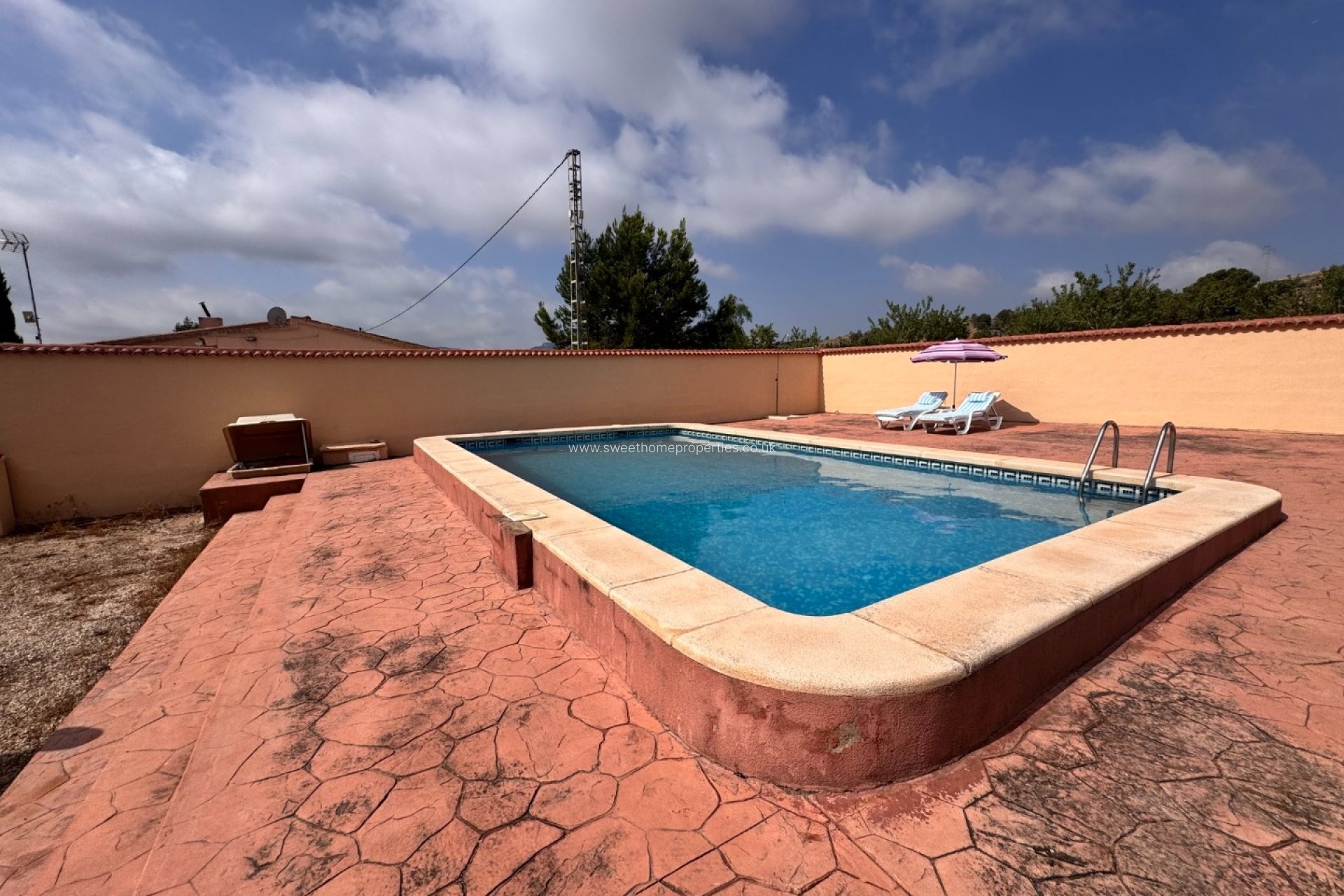 Resale - Country house - Monovar