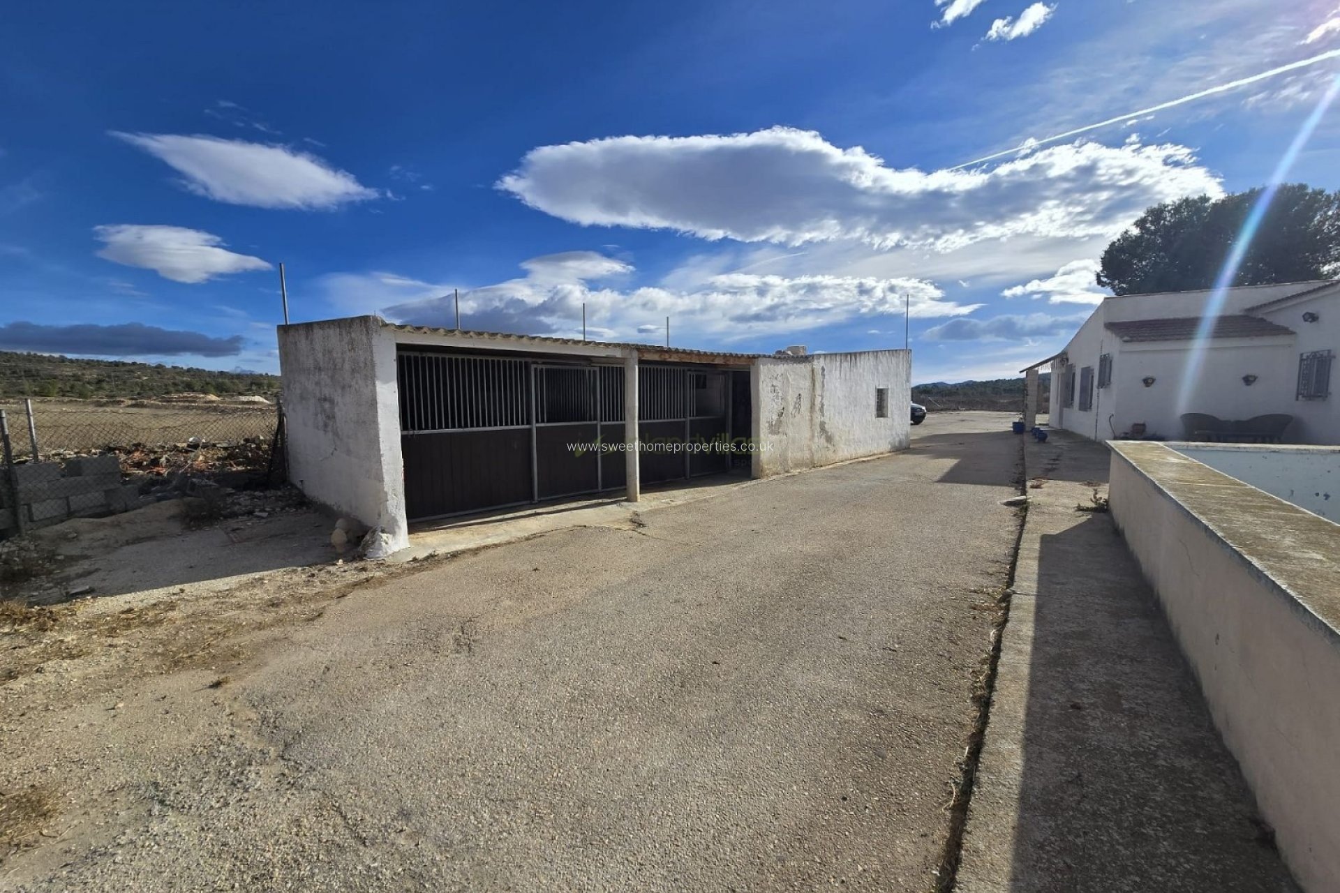 Resale - Country house - Monovar