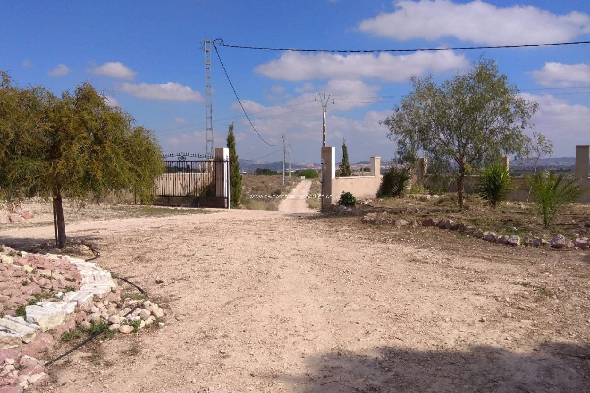 Resale - Country house - Novelda - BETIES