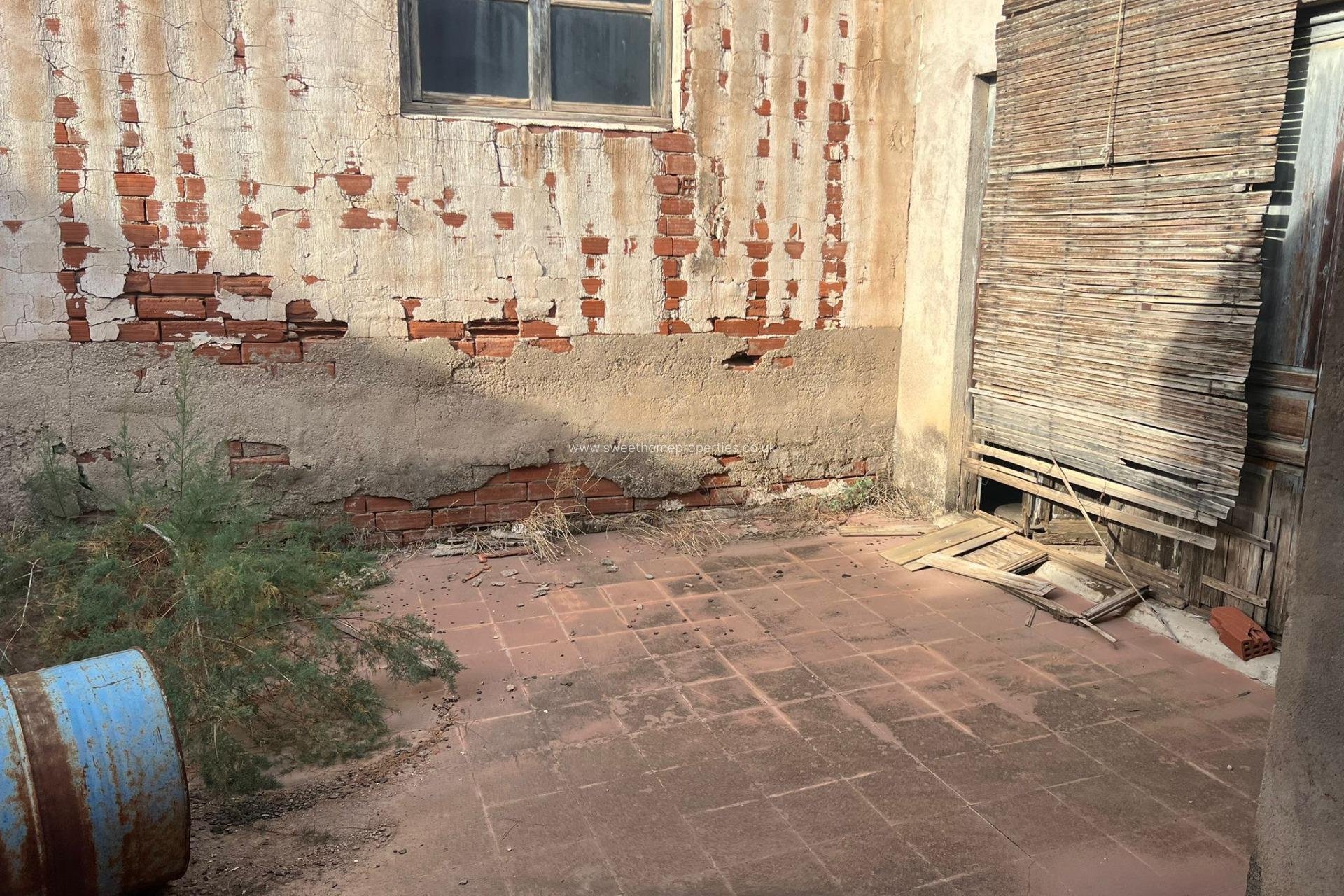 Resale - Country house - Novelda - CENTRO