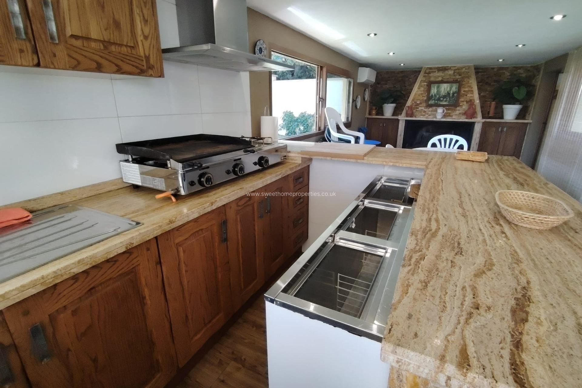 Resale - Country house - Petrer - Comunidad valenciana