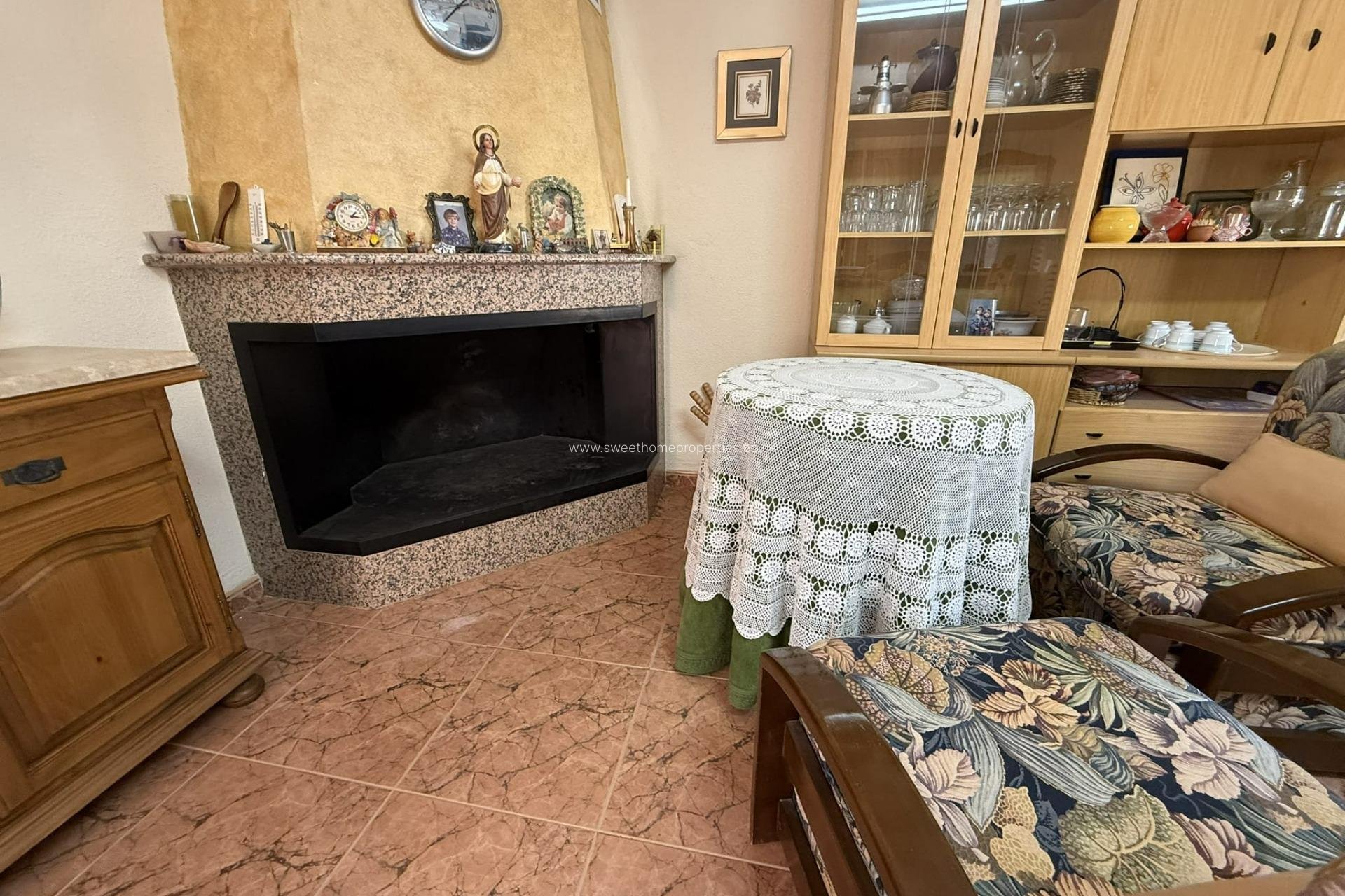Resale - Country house - Pinoso