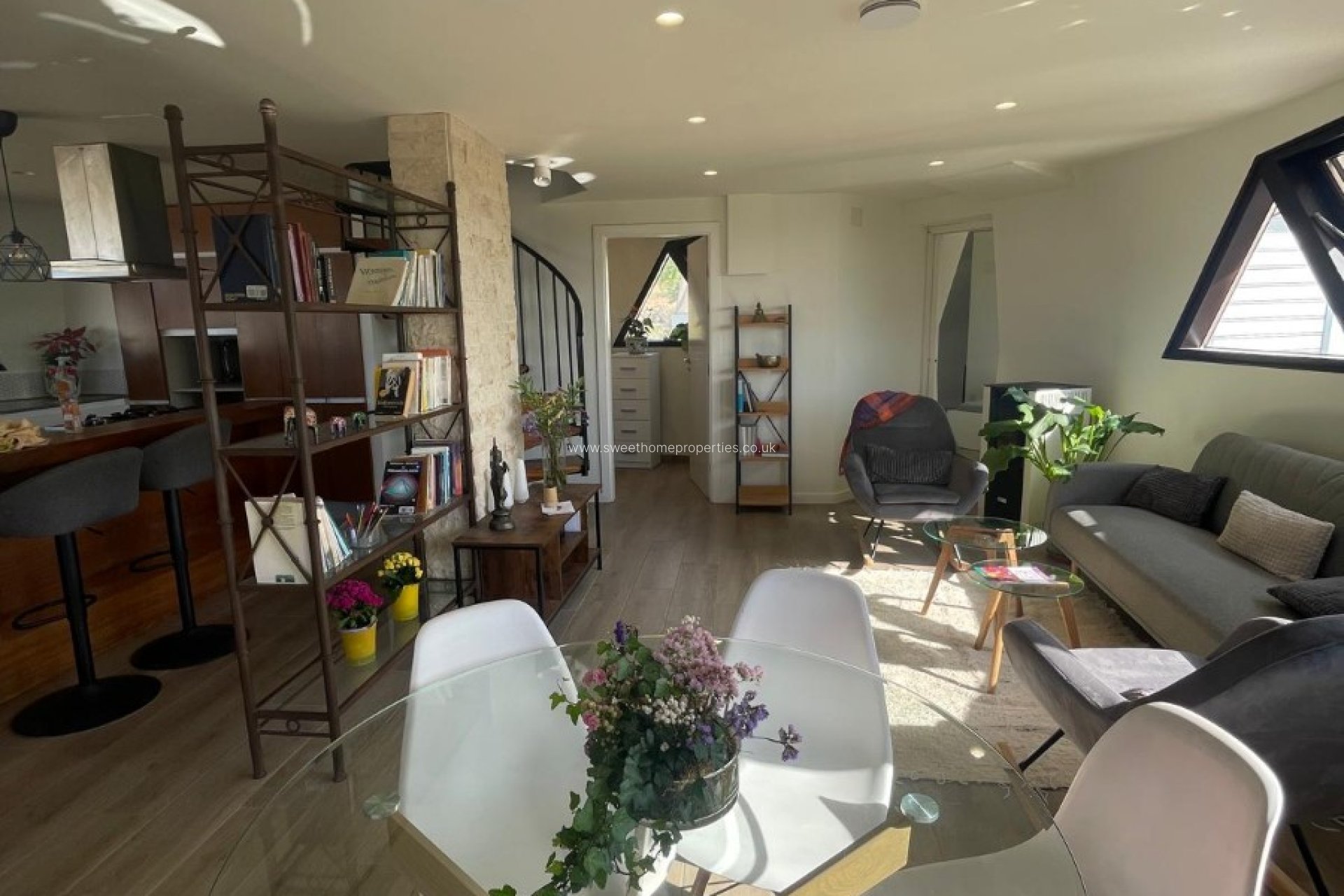 Resale - Country house - Pinoso