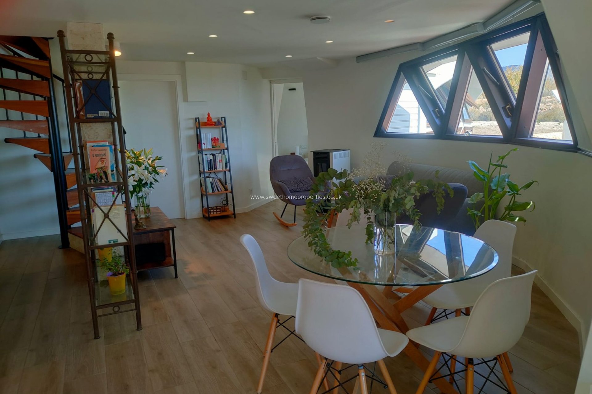 Resale - Country house - Pinoso