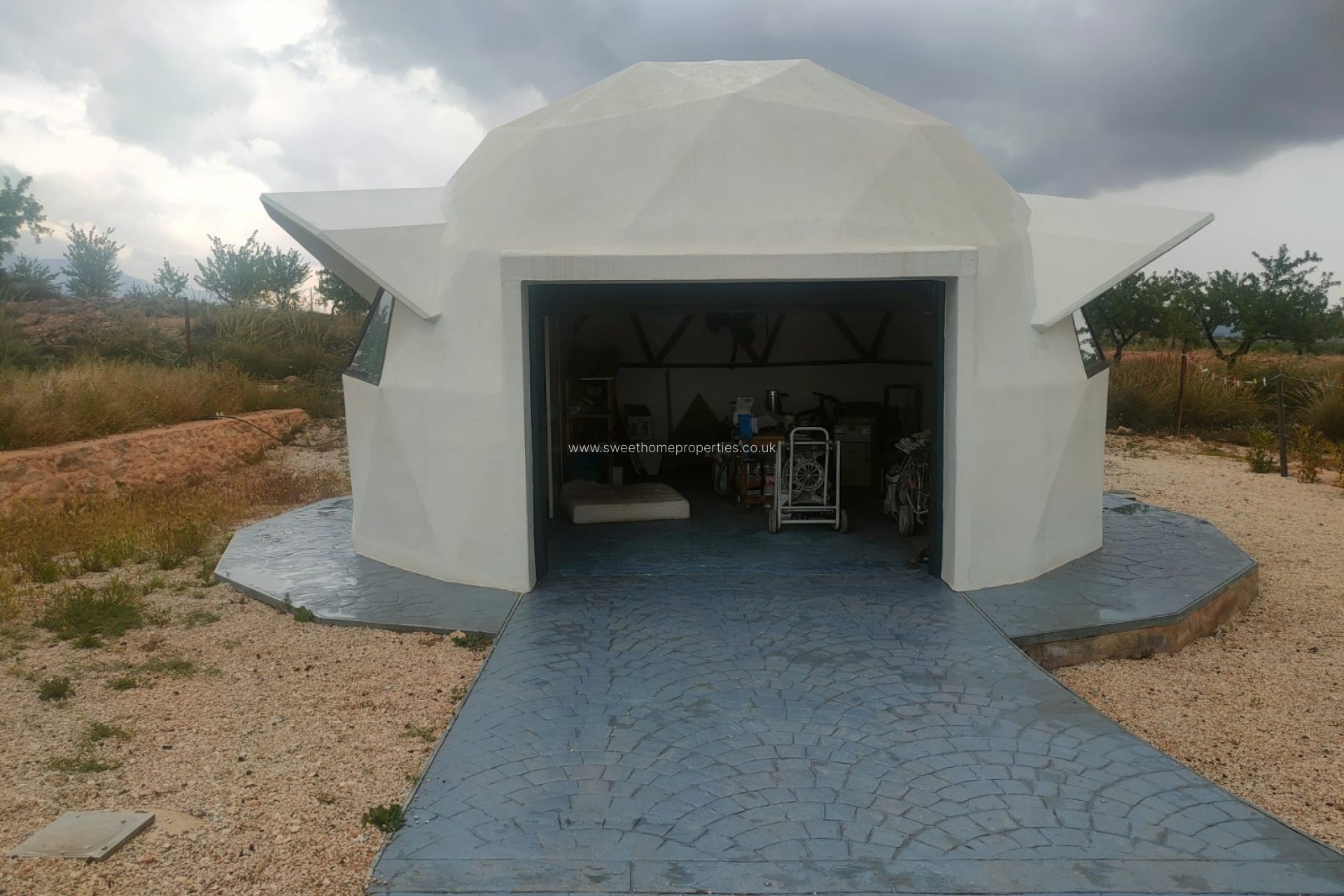 Resale - Country house - Pinoso