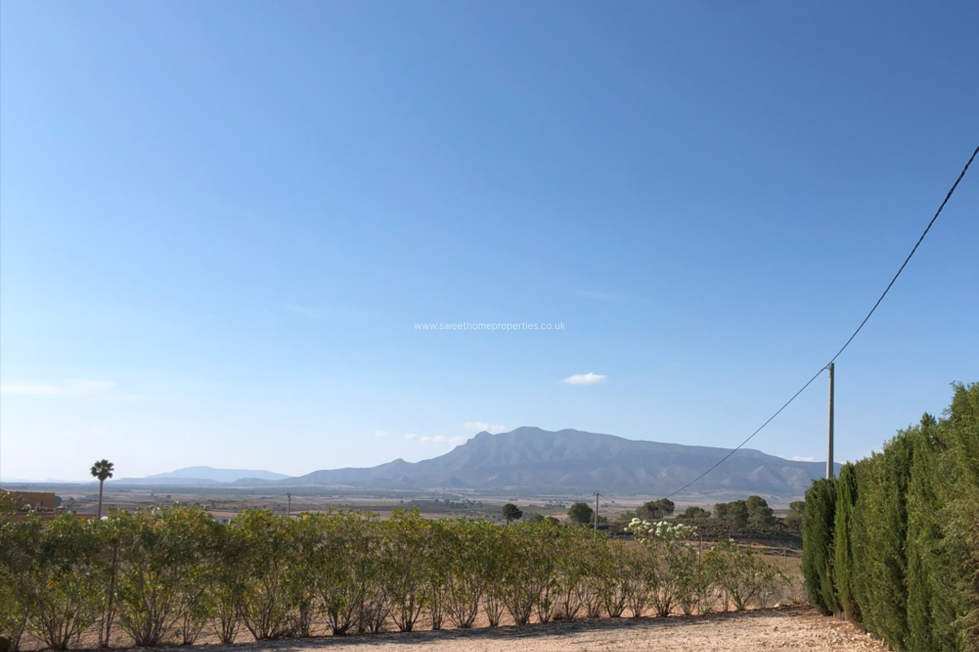 Resale - Country house - Pinoso