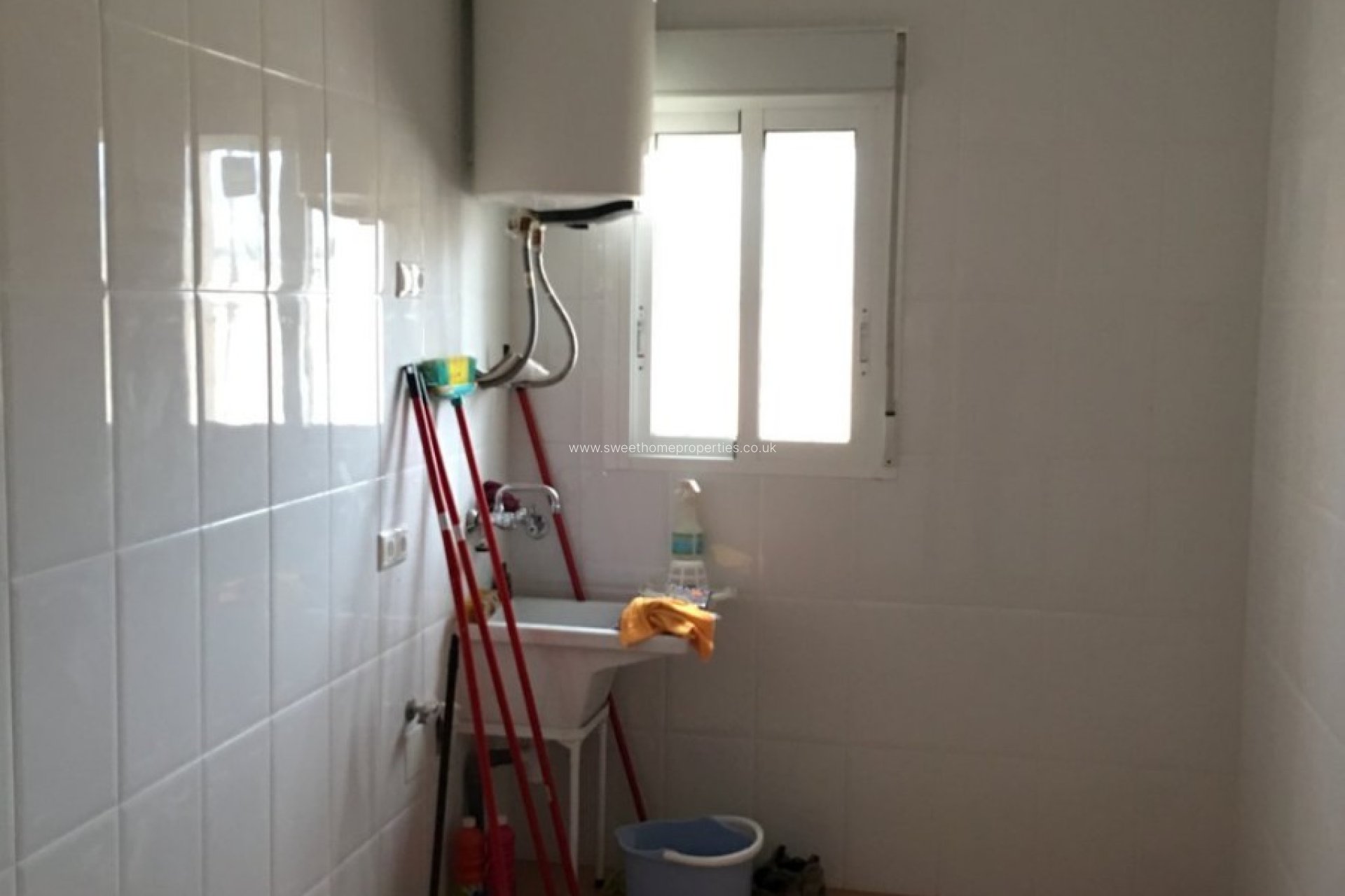 Resale - Country house - Pinoso