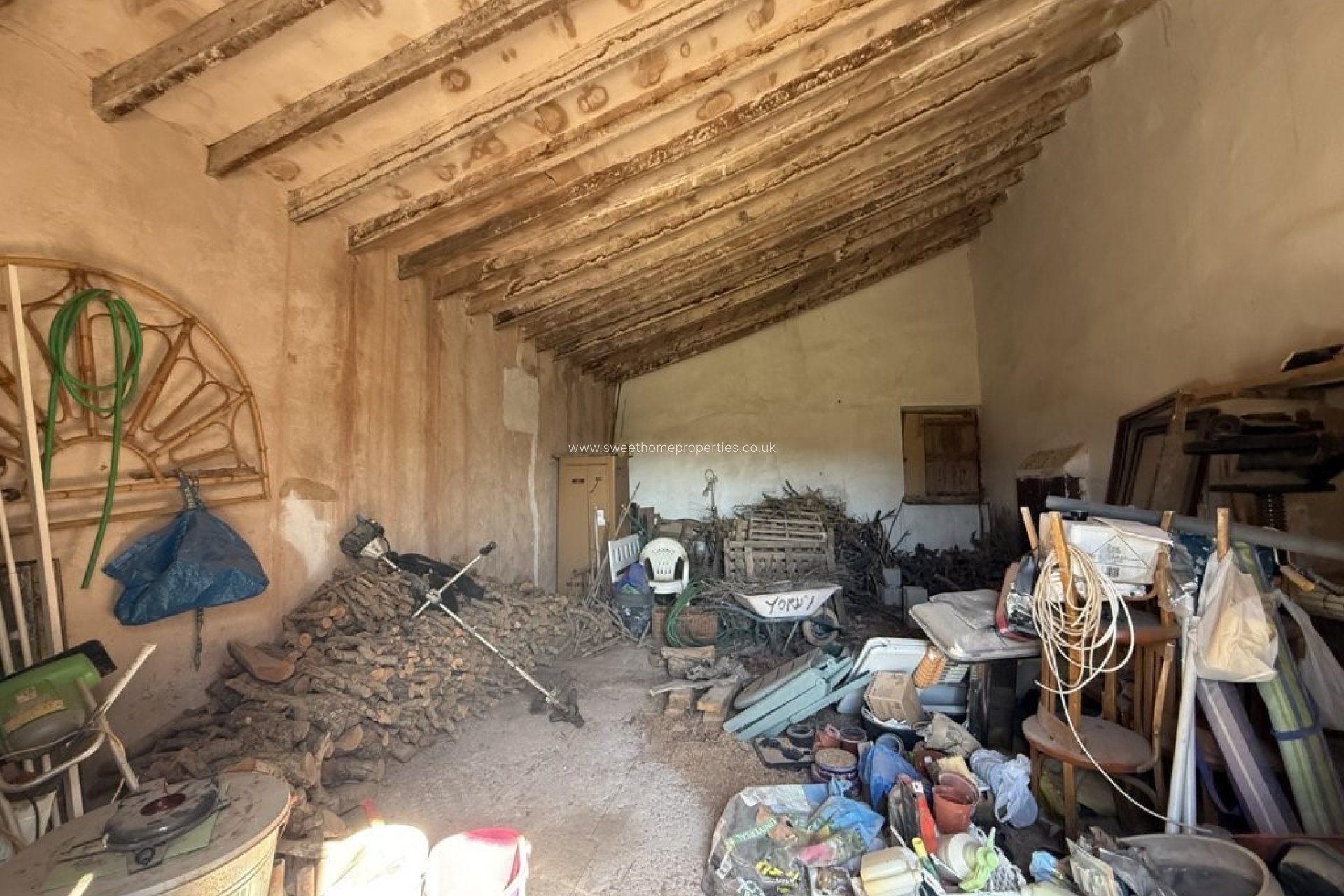 Resale - Country house - Pinoso