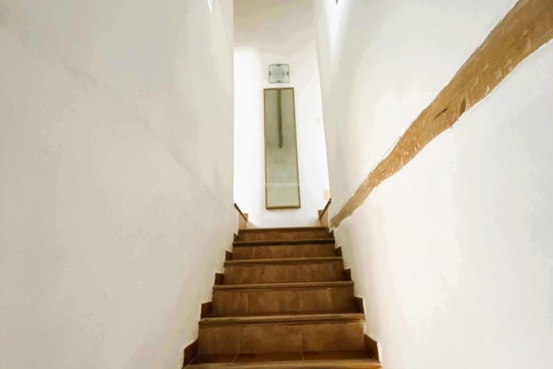 Resale - Country house - Pinoso