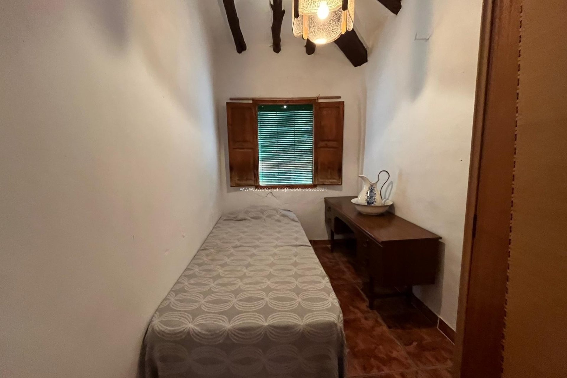 Resale - Country house - Pinoso