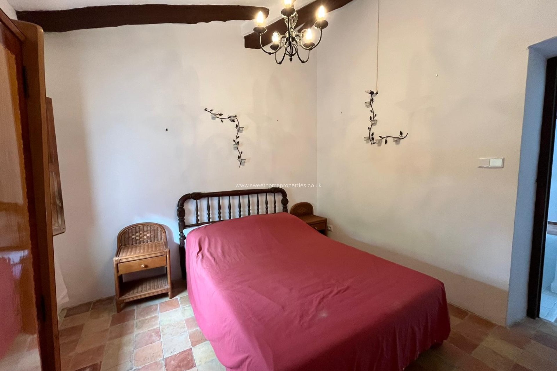 Resale - Country house - Pinoso