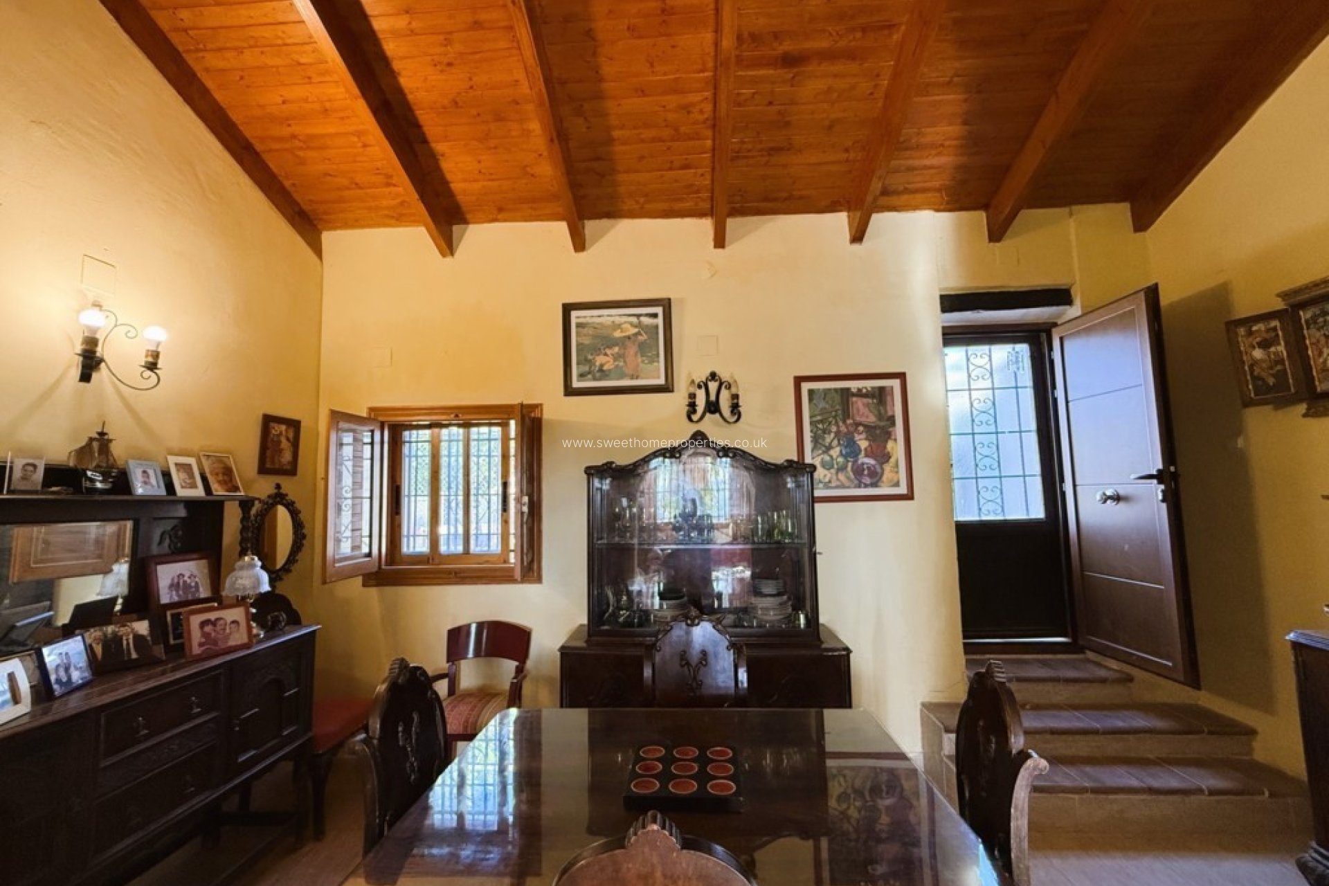 Resale - Country house - Pinoso