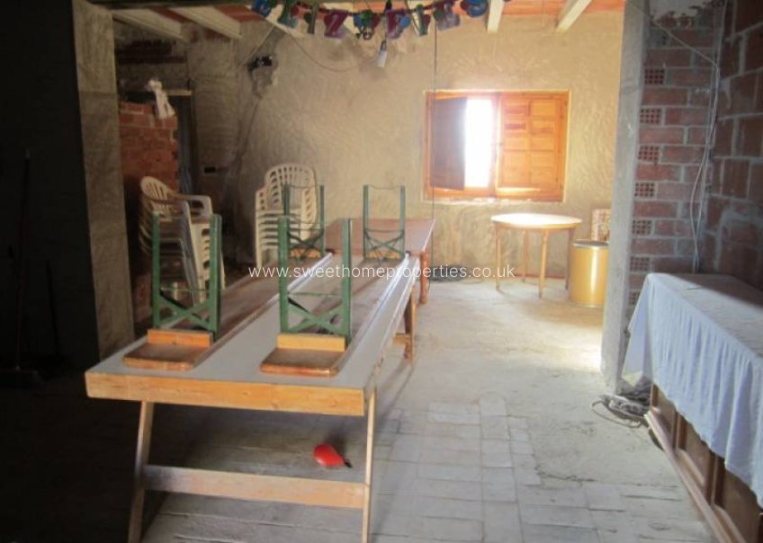 Resale - Country house - Salinas