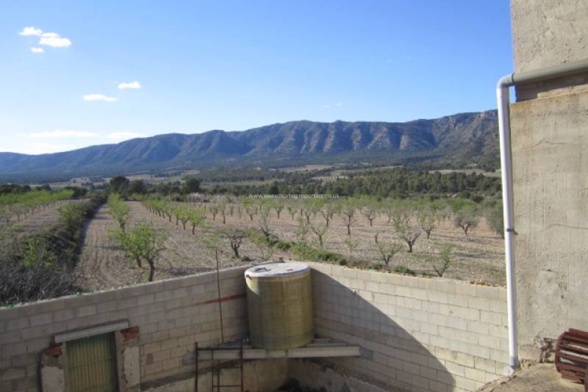 Resale - Country house - Salinas