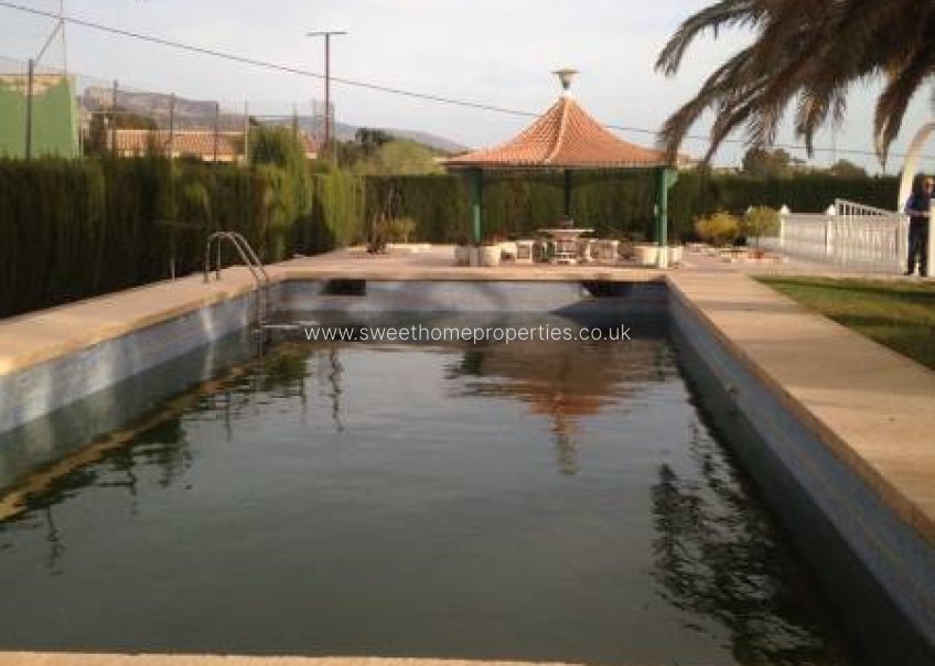 Resale - Country house - Sax - Paraje Carruz