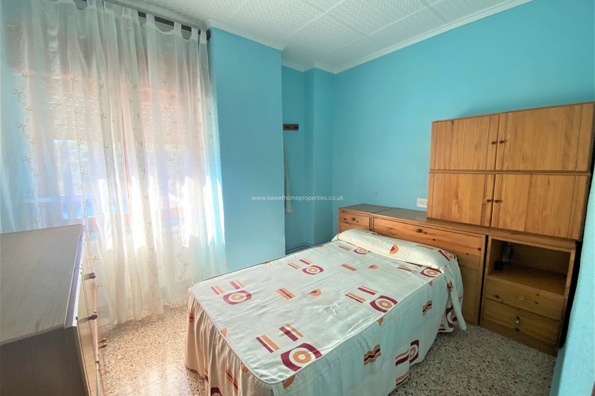 Resale - Country house - Sax