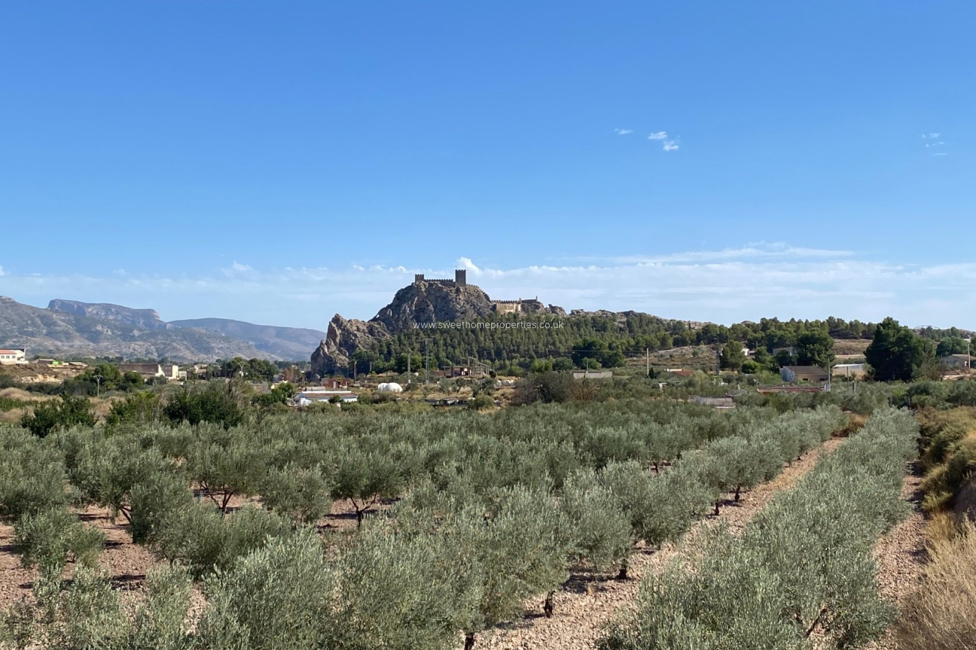 Resale - Country house - Sax