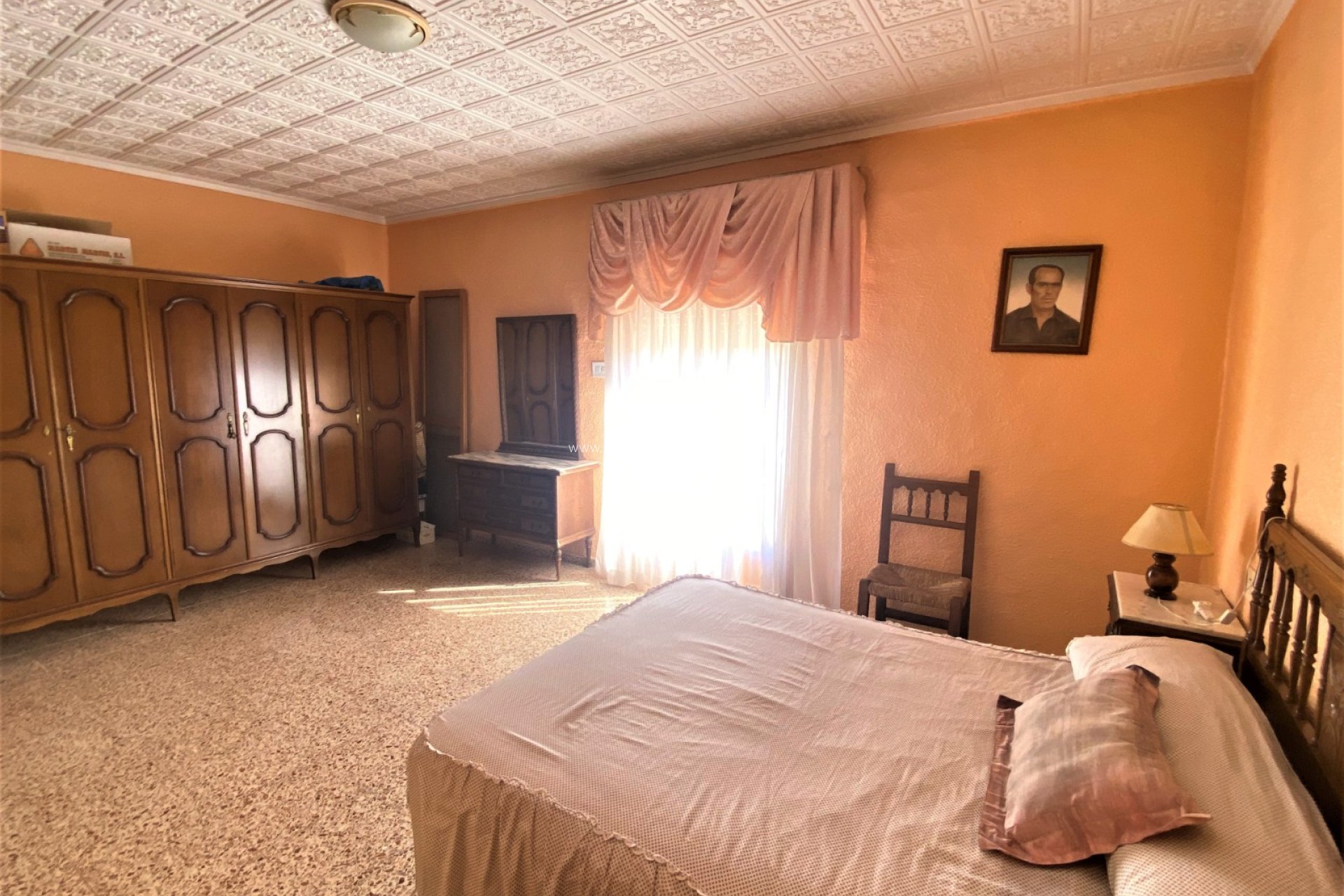 Resale - Country house - Sax