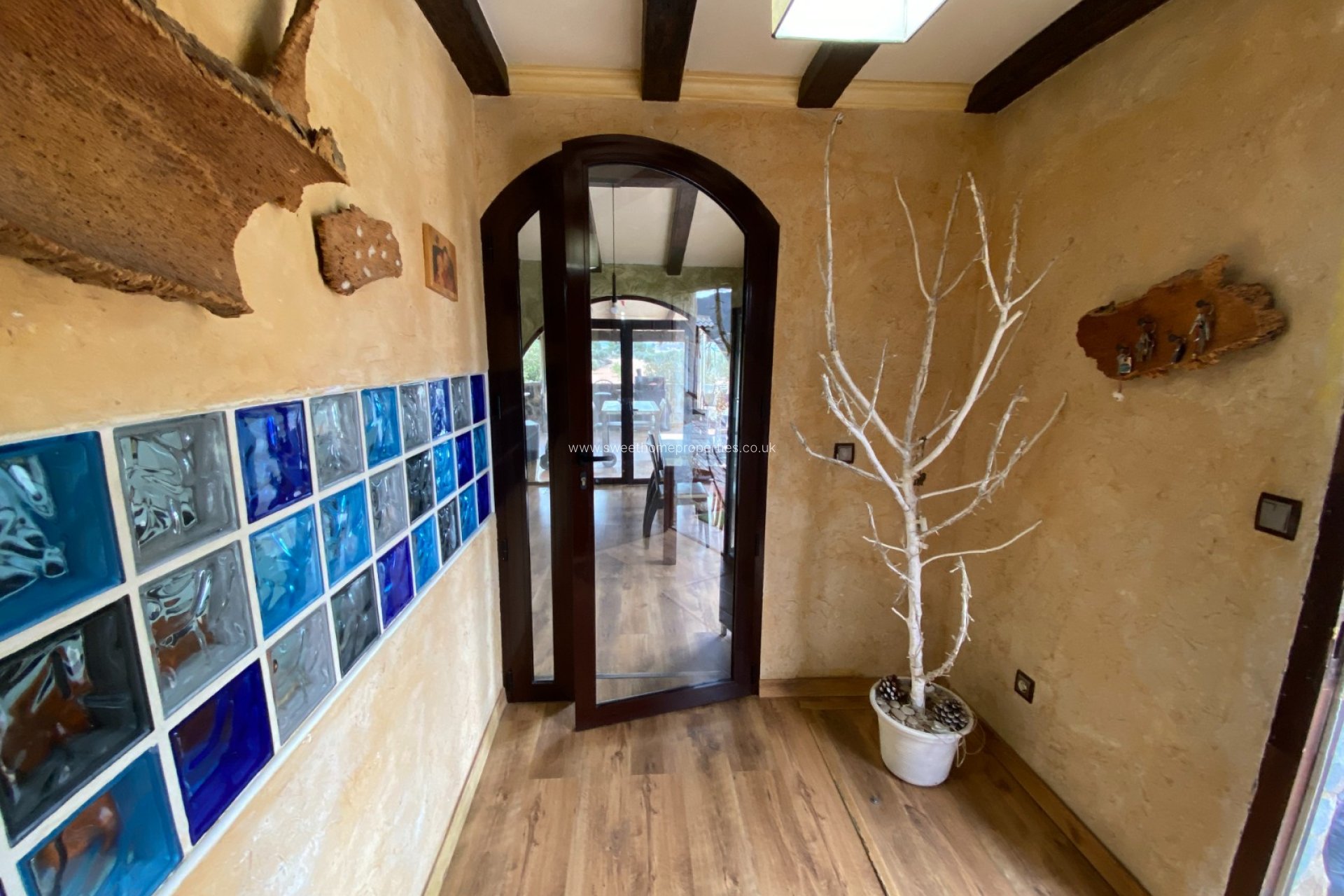 Resale - Country house - Sax